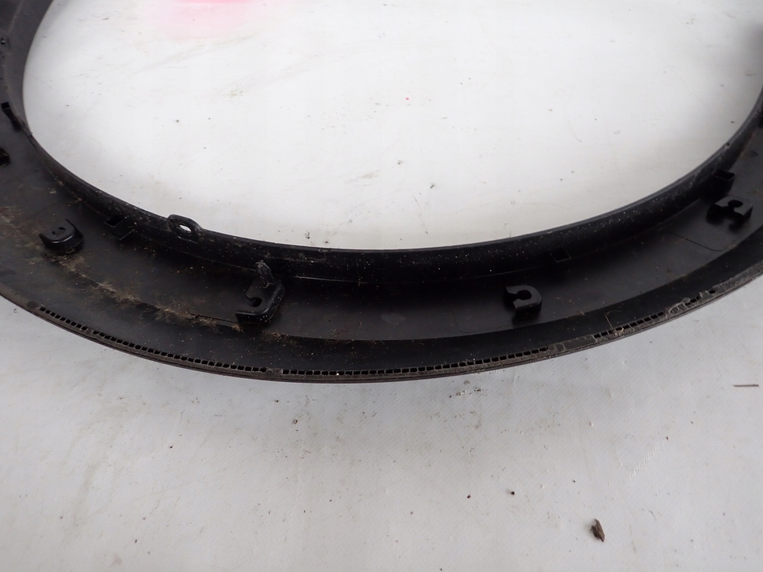 DACIA SANDERO 20- moulding for front left fender
