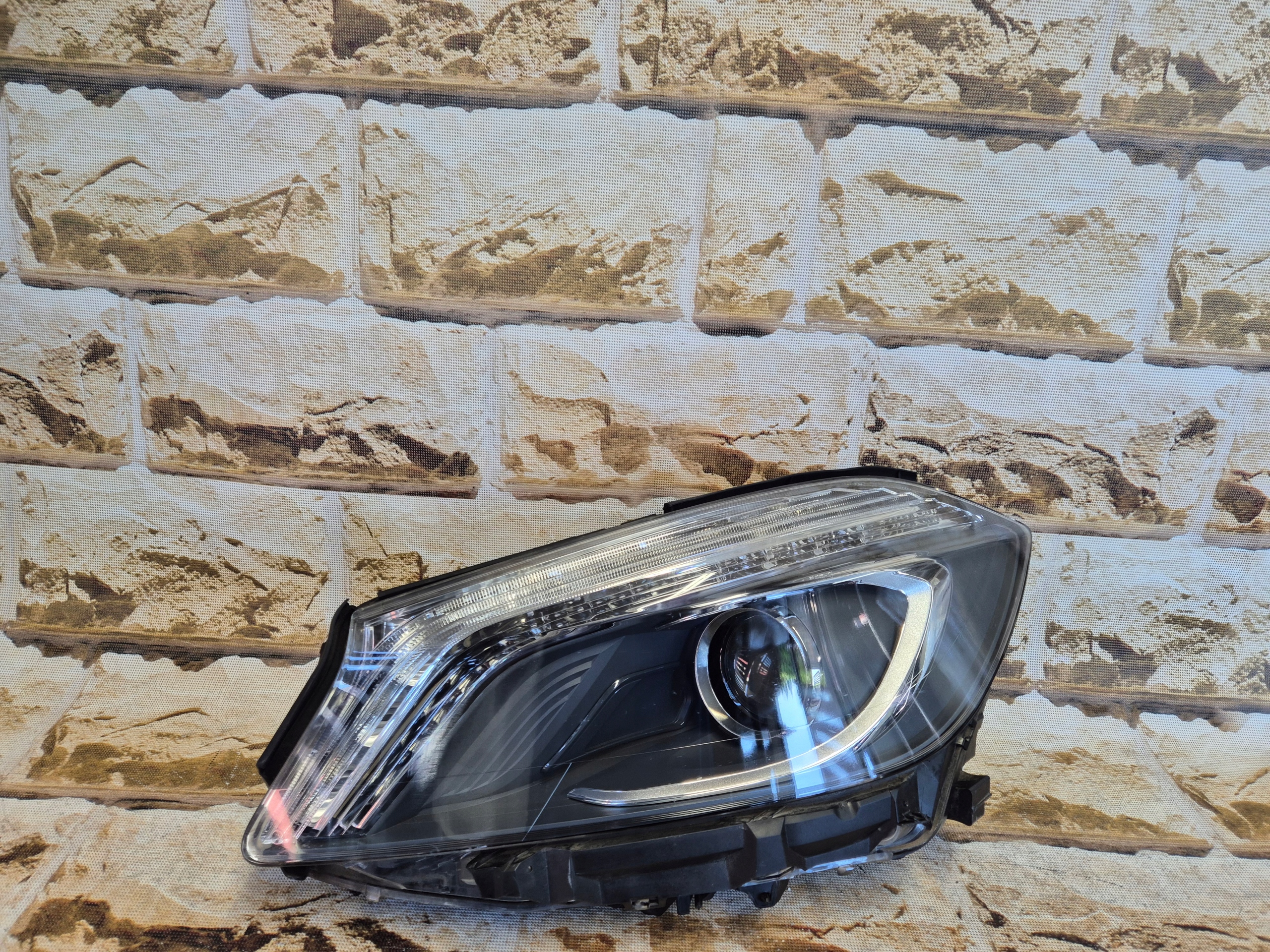 mercedes a klasa w176 lewa lampa bixenon europa