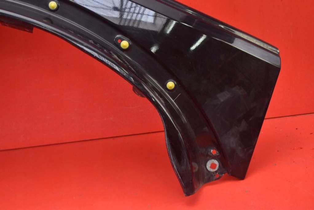 fender right front front black LAND ROVER DISCOVERY 3 III LR3 04-09