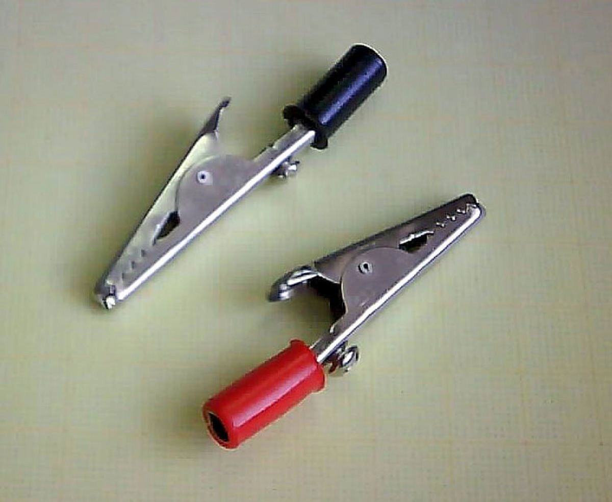 [STcs] KROK4 Krokodylek na wtyk bananowy