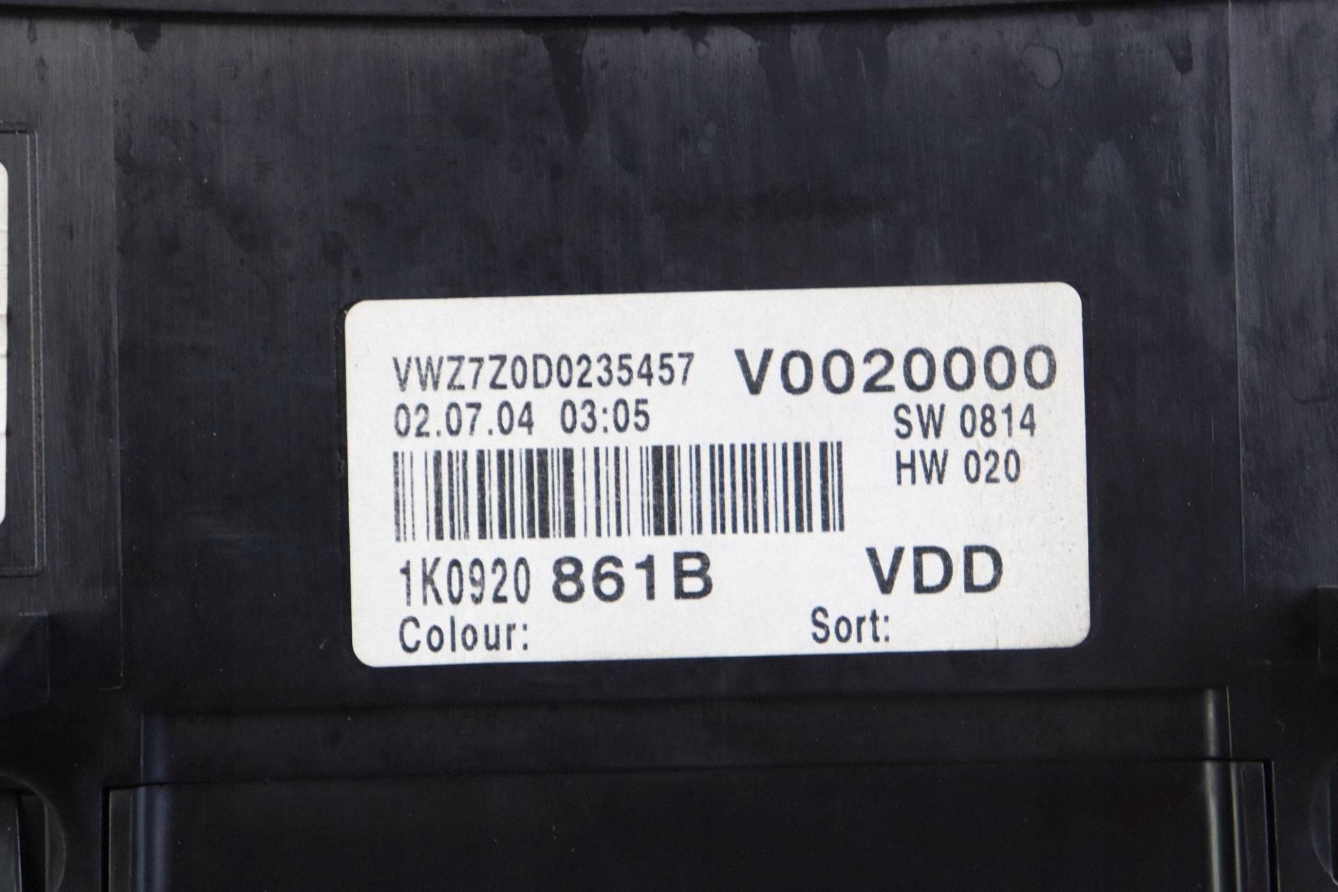 VW GOLF V dials dials PREDKOSCIOMIERZ DIESEL 1K0920861B EUROPA