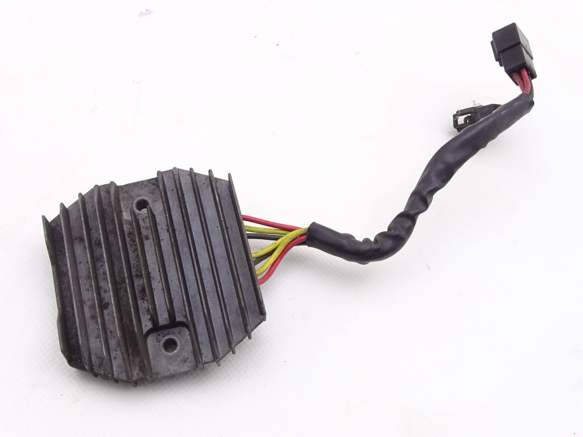 TRIUMPH_SPRINT_ST_955i_REGULATOR_NAPIĘCIA - TRIUMPH SPRINT ST 955i 98-04 регулятор напряжения