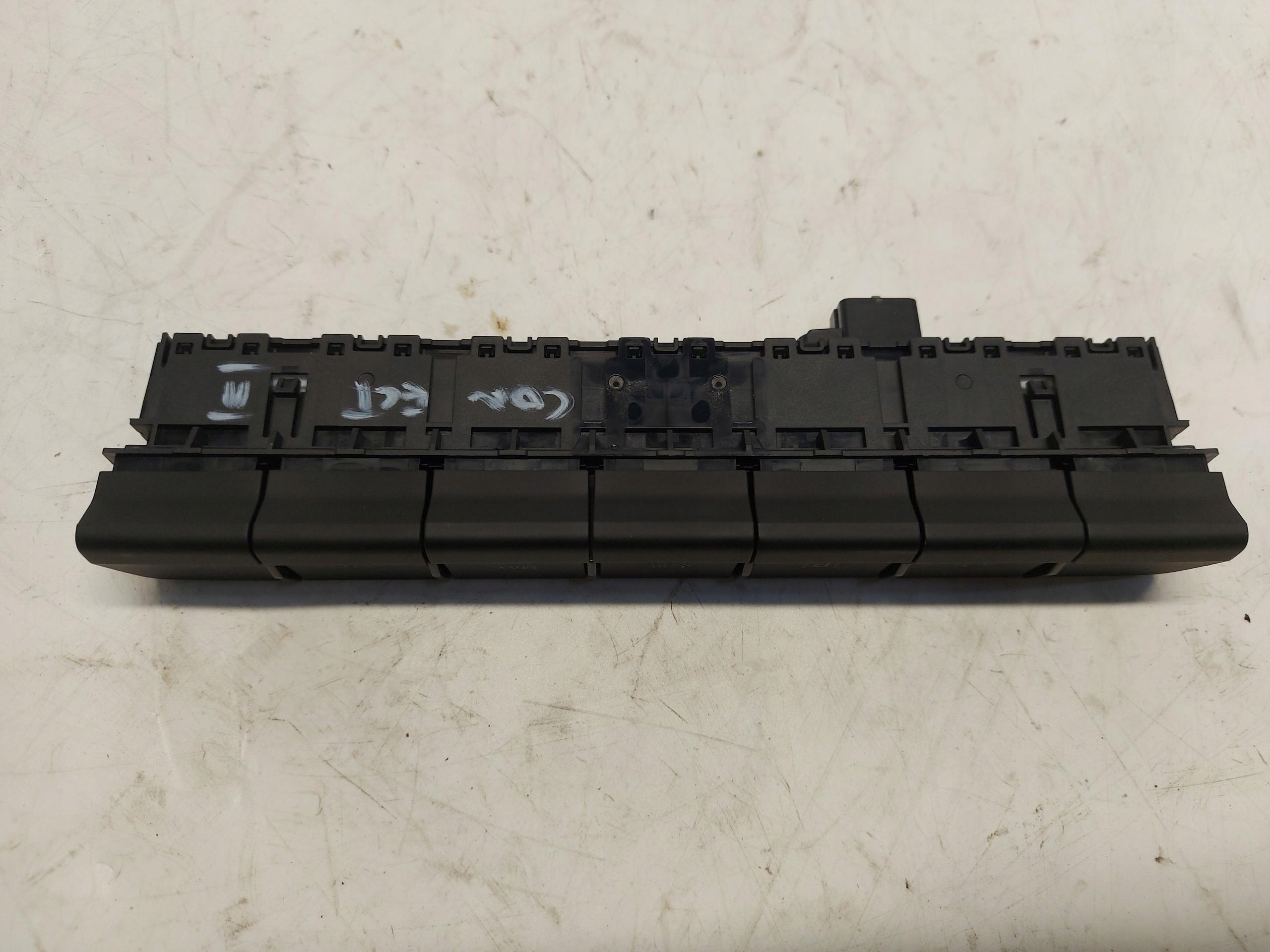 Ford Tourneo Connect III MK3 PANEL switch OGRZEWANIA 2KF925200D