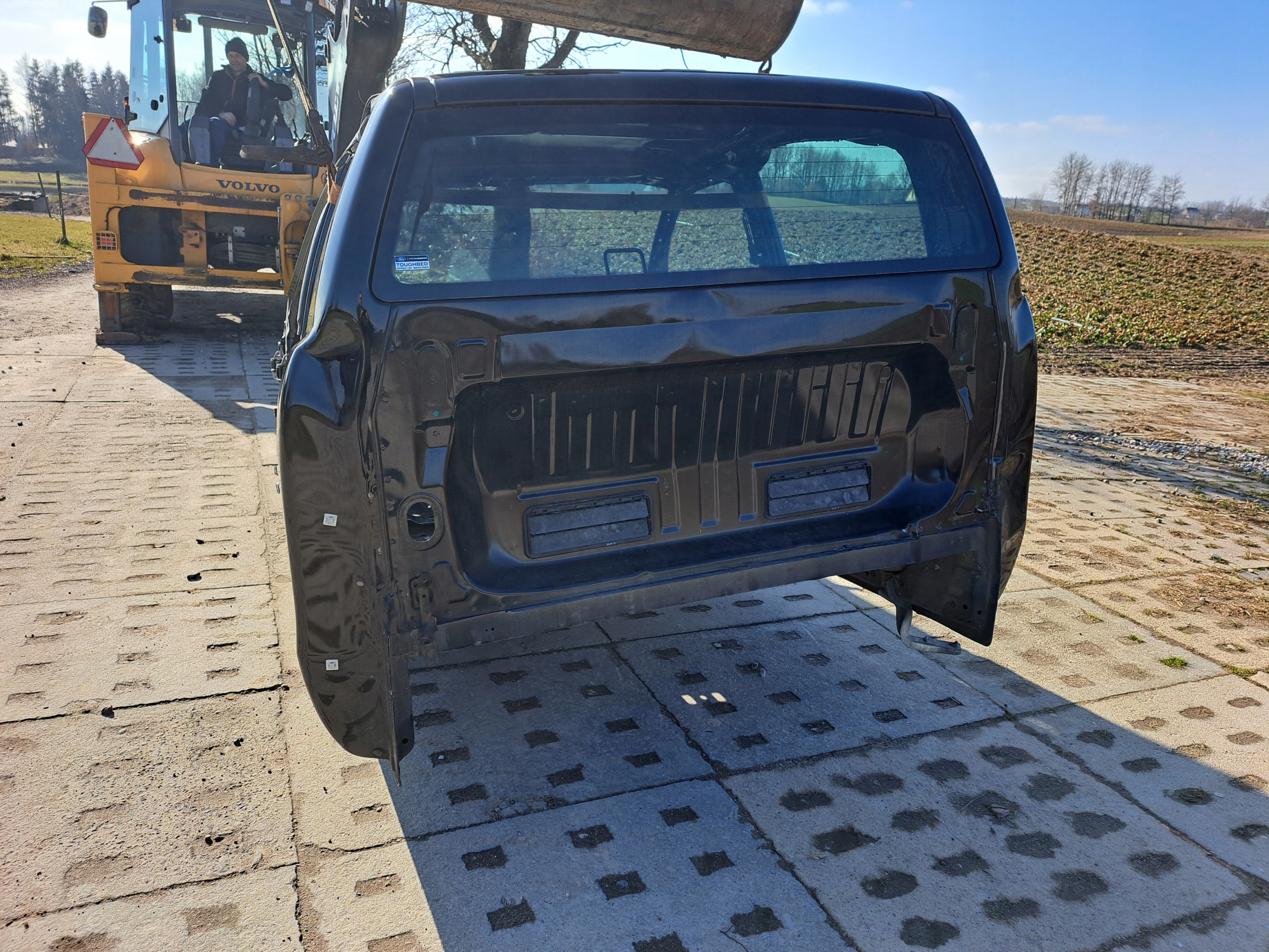 FORD RANGER LIFT 2019 R ŚCIANA KABINY TYŁ Numer katalogowy części JB3B-2640352-BE3JA6