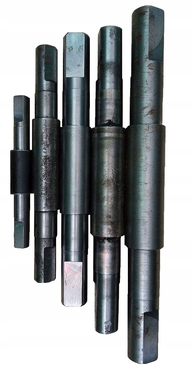 CZĘŚĆ DO PELECIARKI KL120 3kW WAŁEK, OŚ DO ROLEK