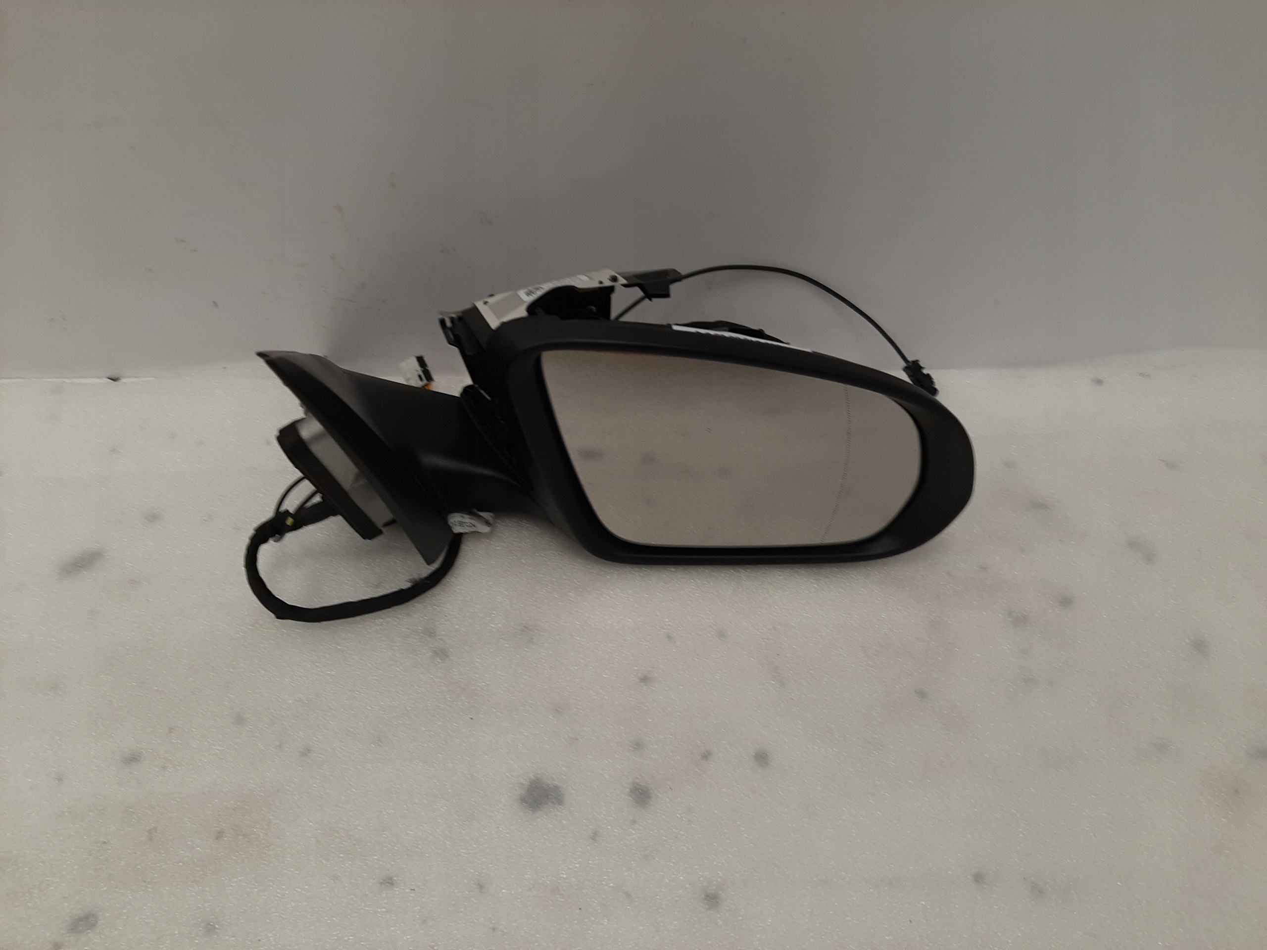 Lusterko PRAWE Mercedes GLC W253 PIN 7+7+1 Wkład