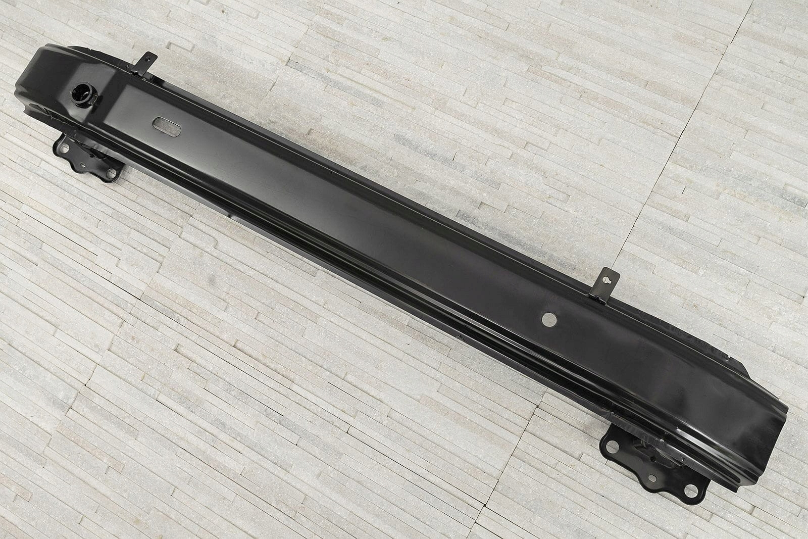 KIA SPORTAGE III SL 2010-2015 BELKA ZDERZAKA PRZEDNIEGO 865303W300 Numer katalogowy oryginału 86530-3W300