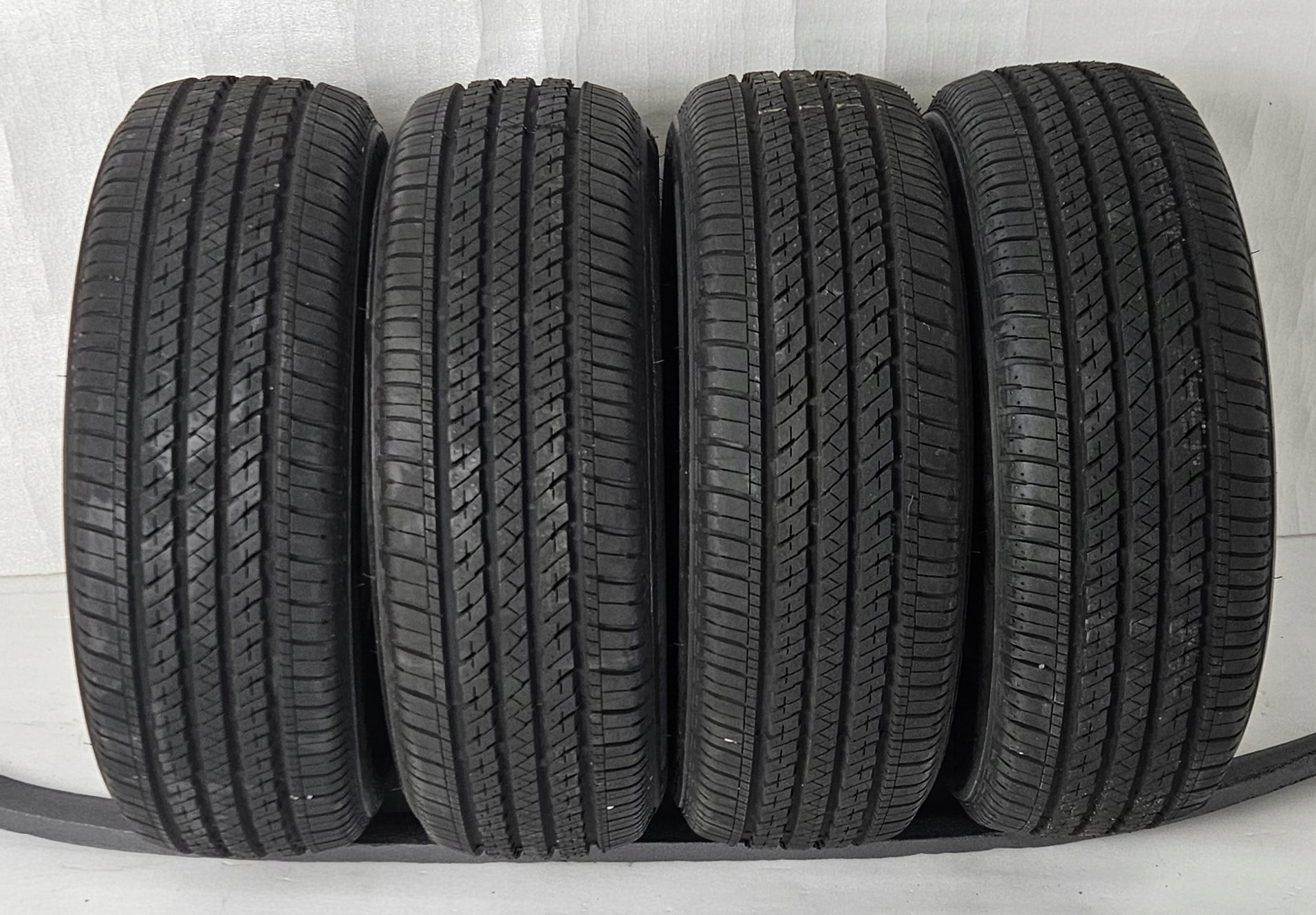 Bridgestone Ecopia EP422 Plus A/S, 205/60R16 92H All Season Tire