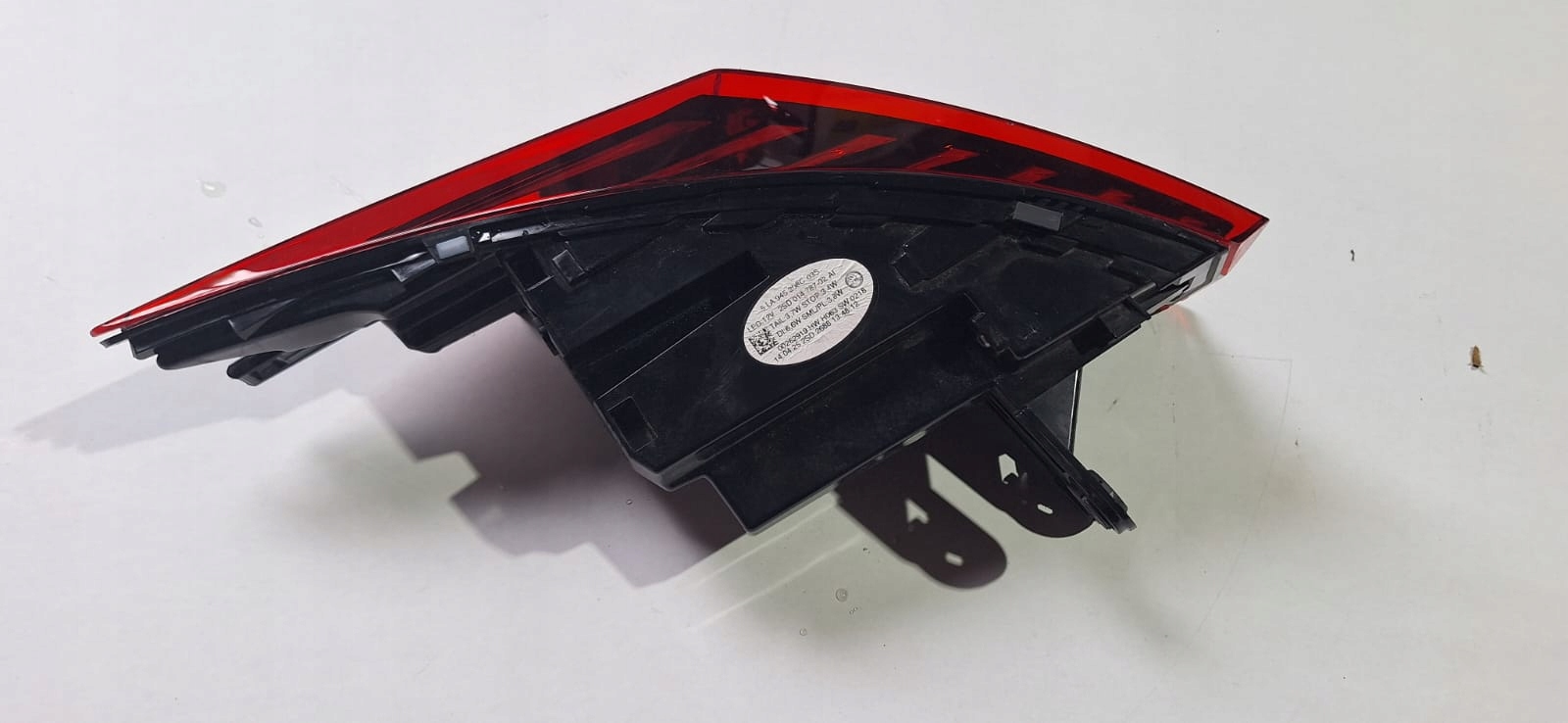 SKODA ENYAQ IV фонарь правый Crystal свет led 5LA945208C