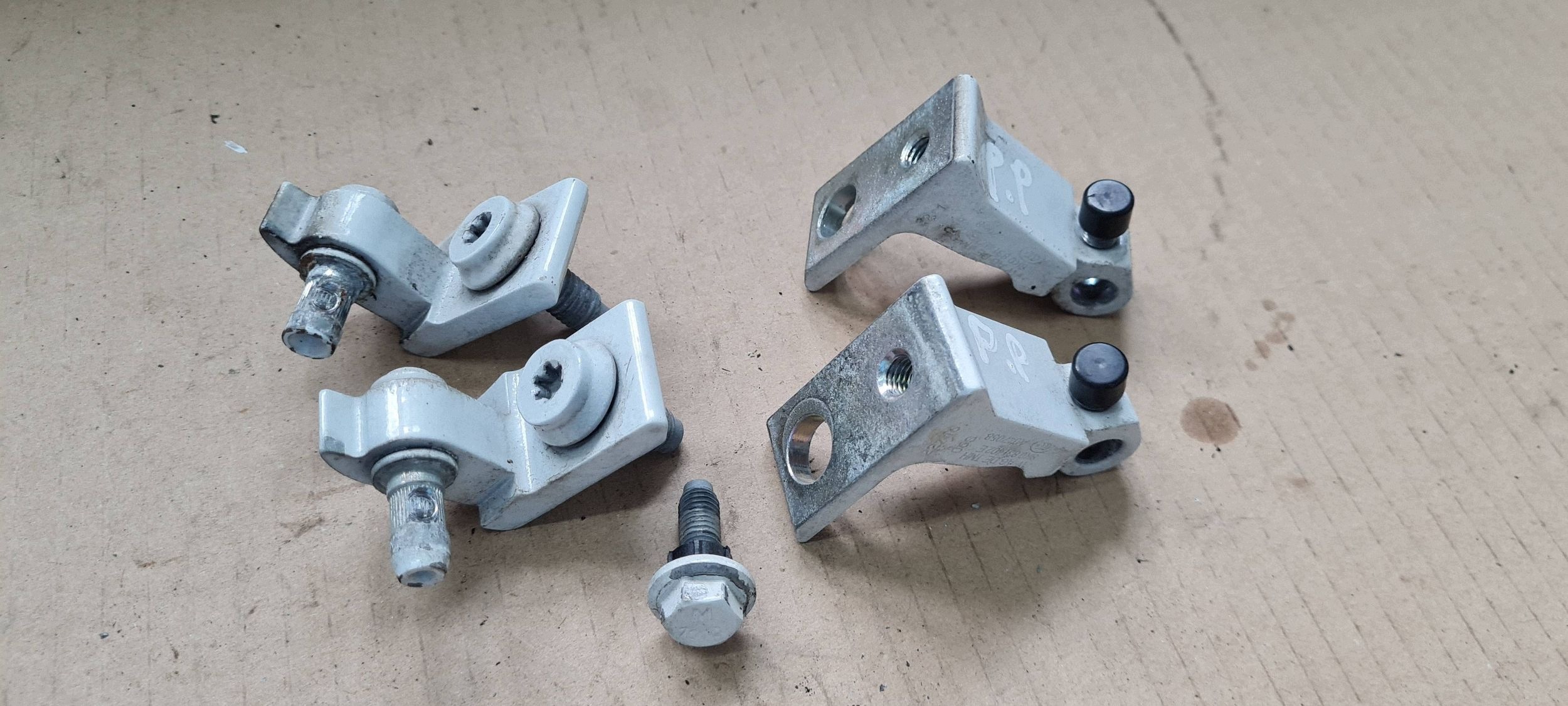 A5 8T LIFT hinge hinges door right right front SPORTBACK LS9R