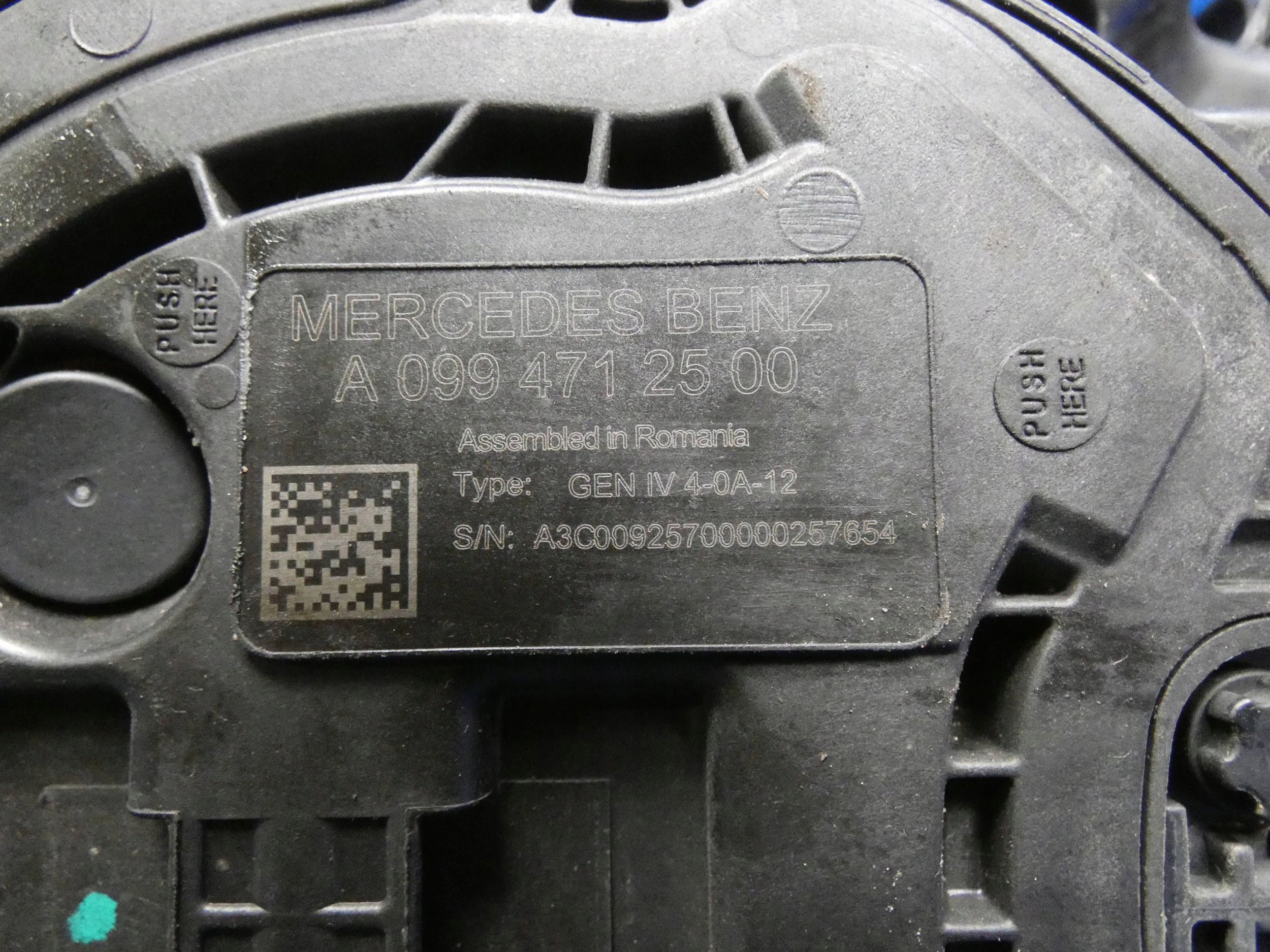 MERCEDES E KLASA W213 2.0 CDI serbatoio LIQUIDO ADBLUE
