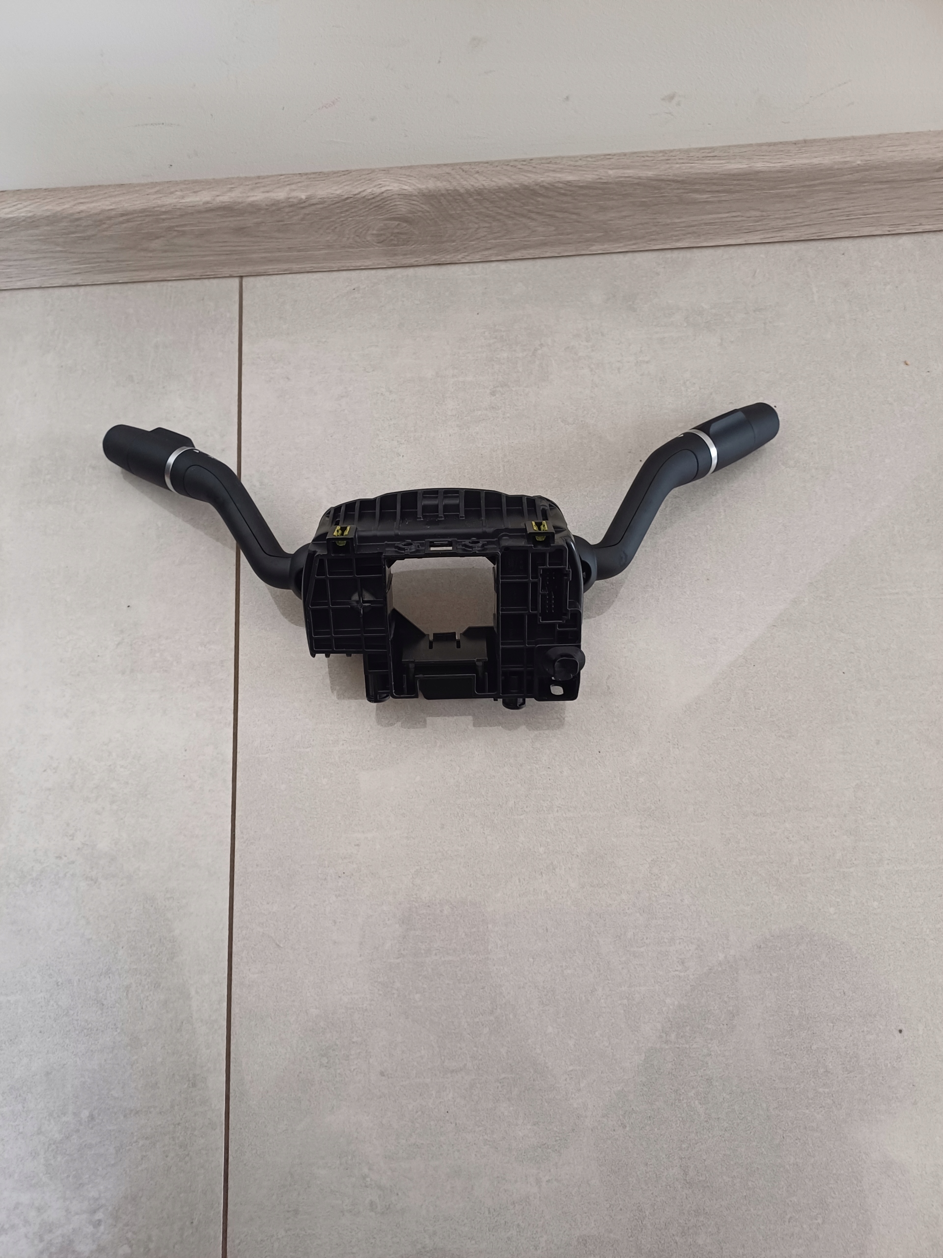 DEVIO LUCI DEVIO Comandi LAND ROVER EVOQUE 2 II 2024R- NK7213N064DA