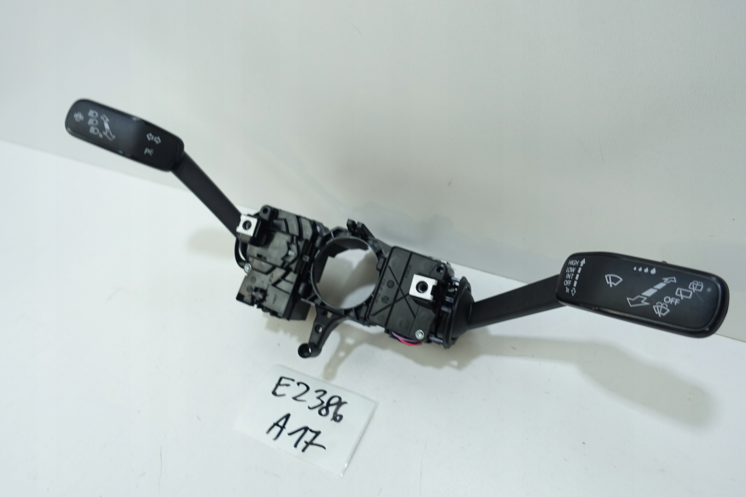MANETKA switch VOLKSWAGEN TAIGO 2020- 2Q0953521BC