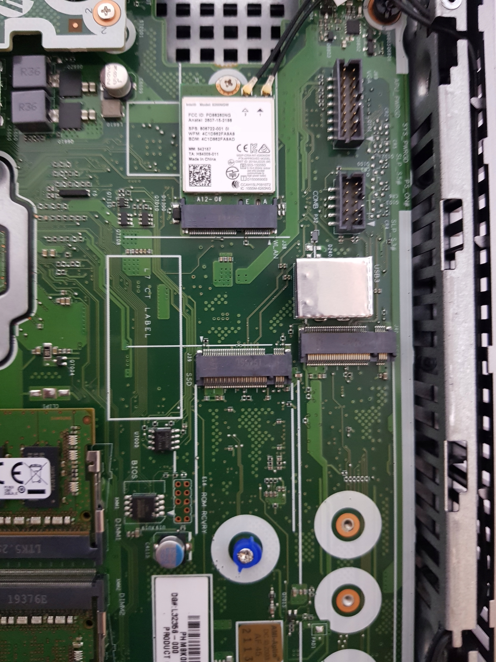 TERMINAL HP T630 8GB RAM / WIFI / SSD / MYSZKA Taktowanie bazowe procesora 2 GHz