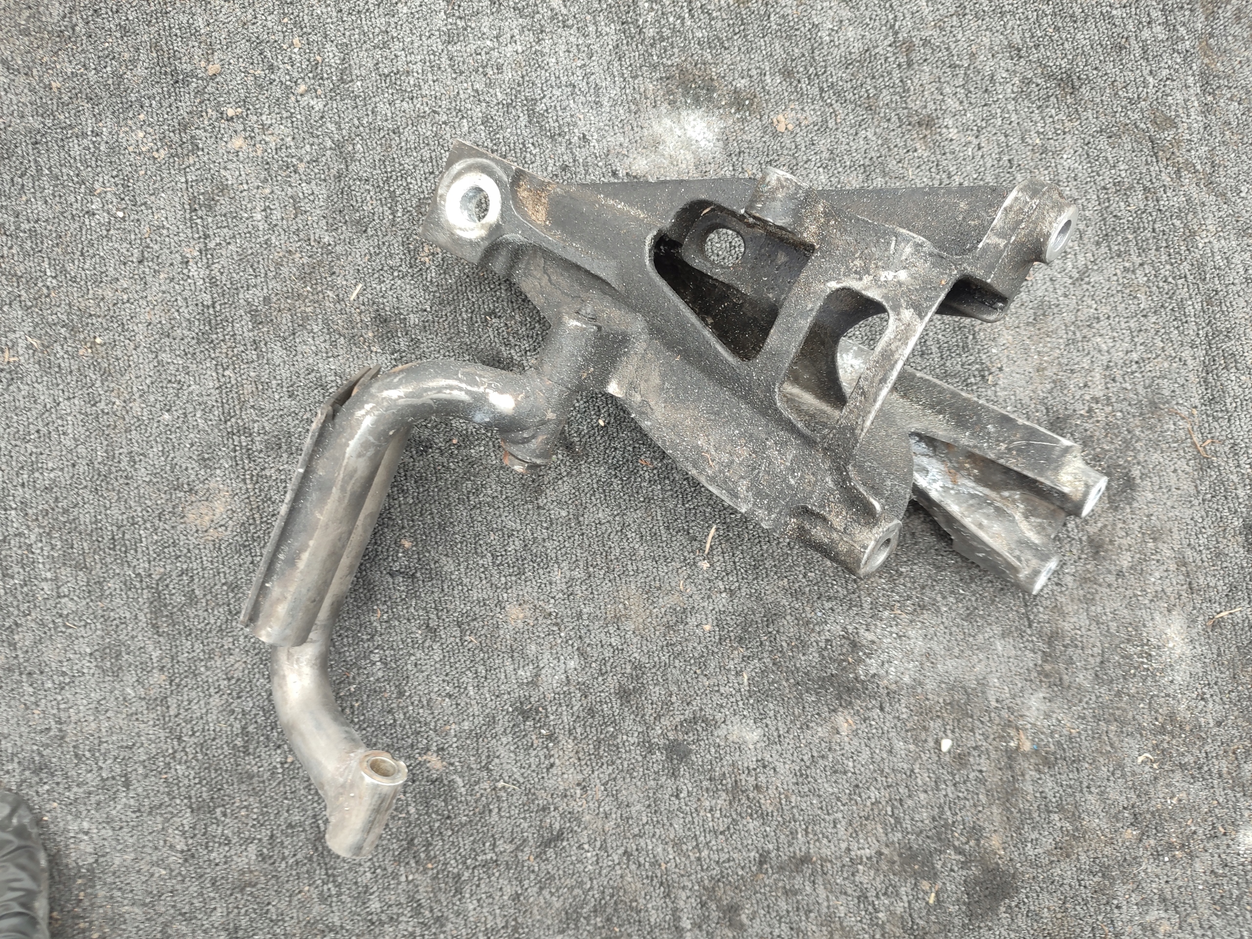 engine mount airbag VW T5 2.5 TDI 7H0199370N