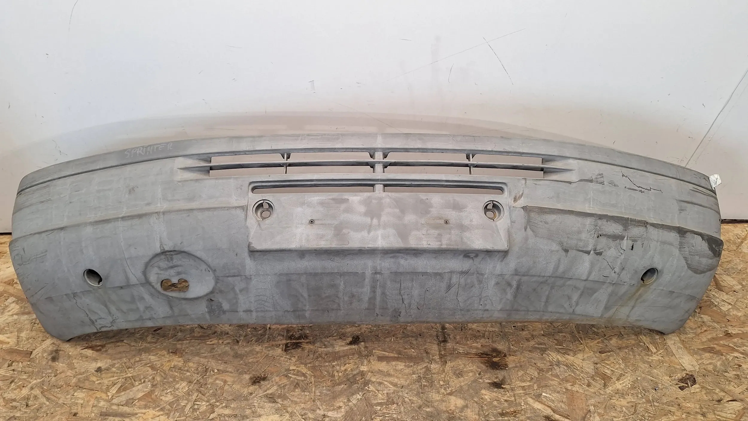 bumper front 9018850101 Mercedes Sprinter W901 W903 95