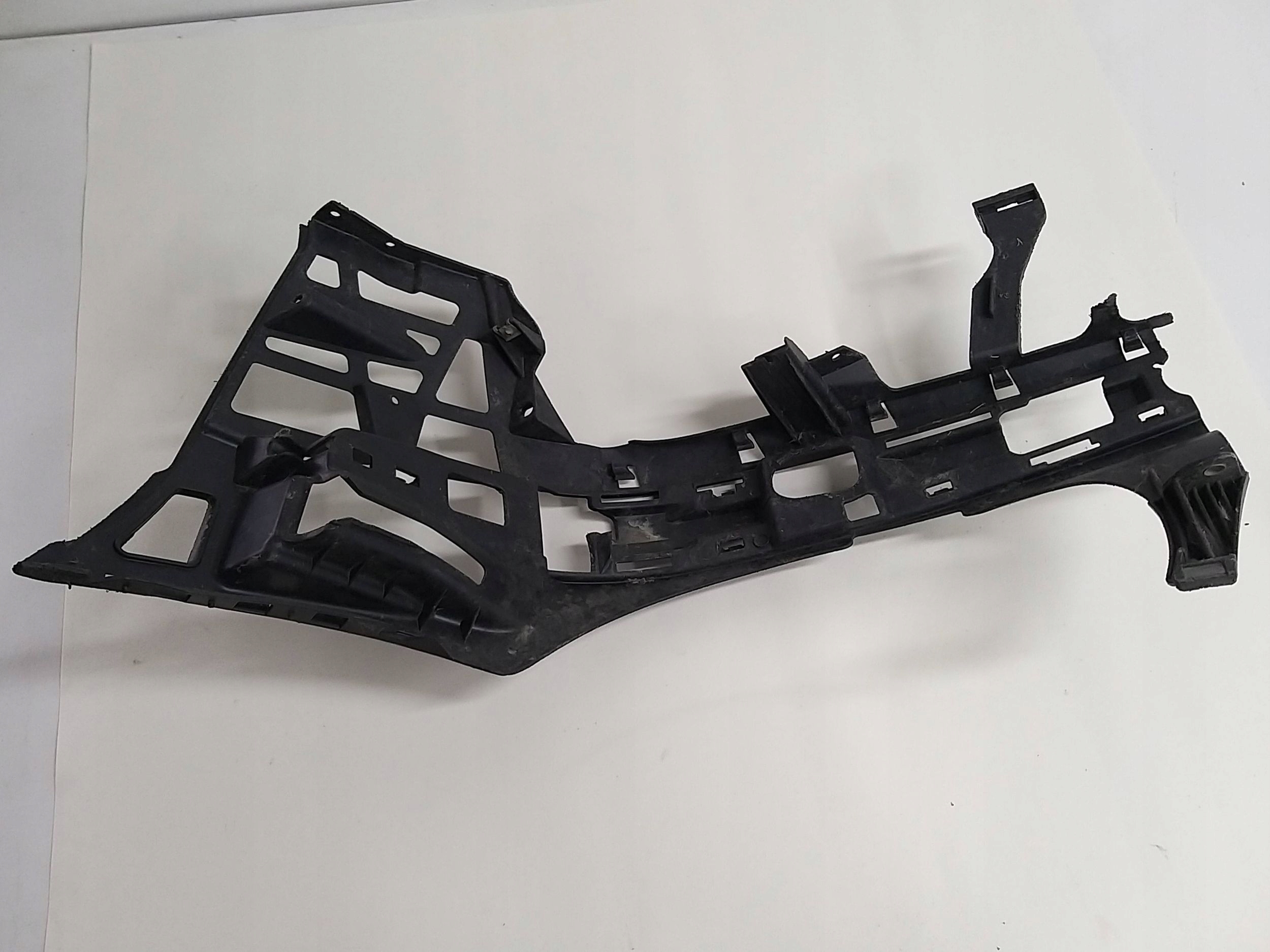 MERCEDES-BENZ E W211 holder bumper bracket right front A2118800452