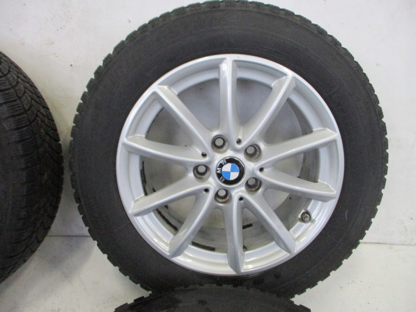 wheels discs tyres BMW 2 F45 R16 M+S