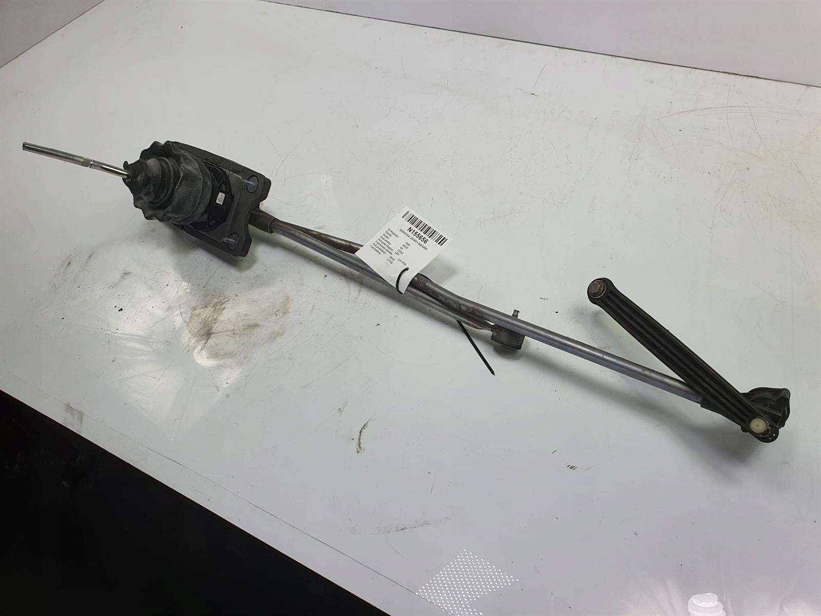 DZWIGNIA ZMIANY BIEGÓW 8K0711025K AUDI A5 Producent części Inny