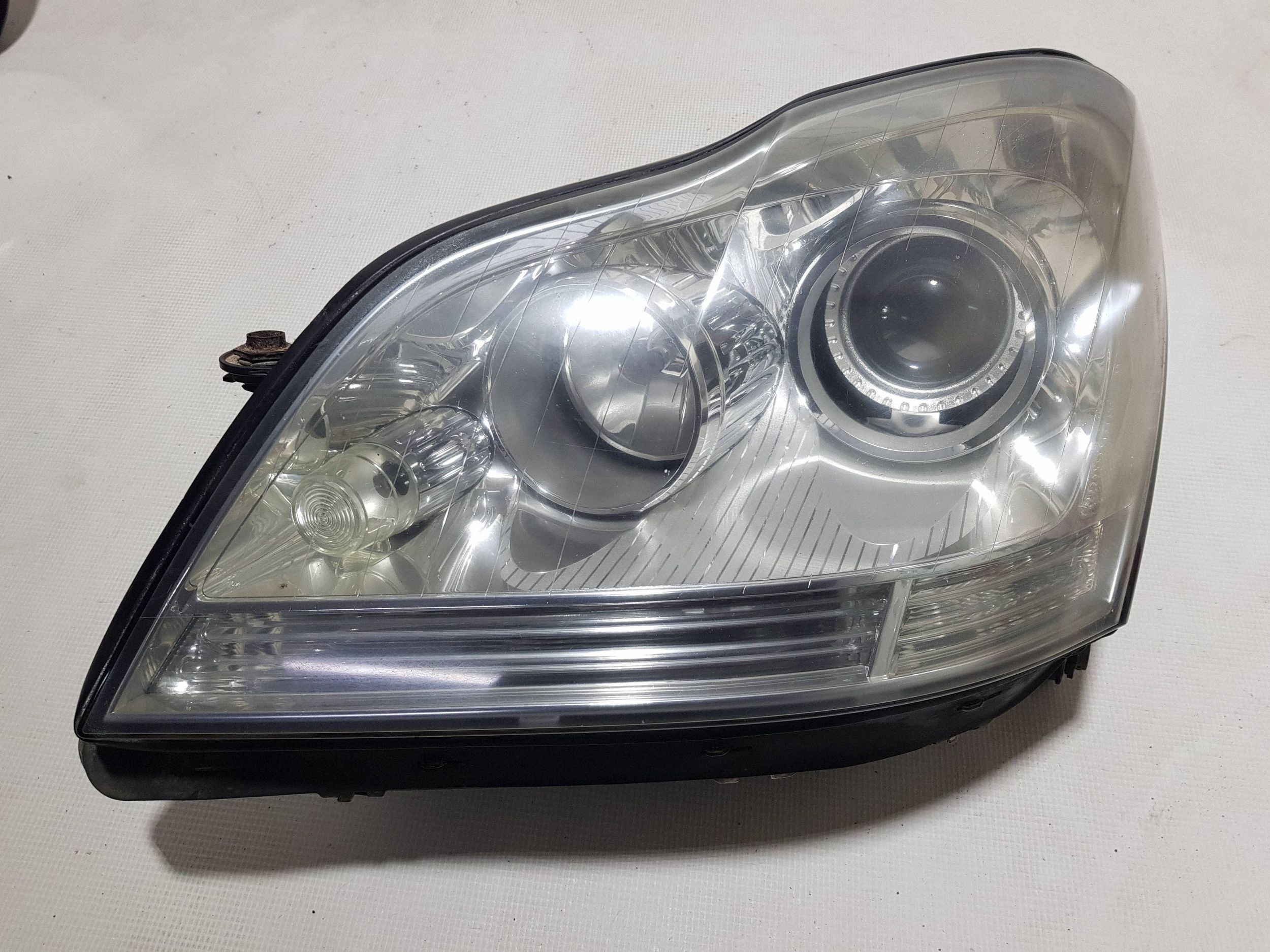 licht XENON MERCEDES GL X164 links vorne UK