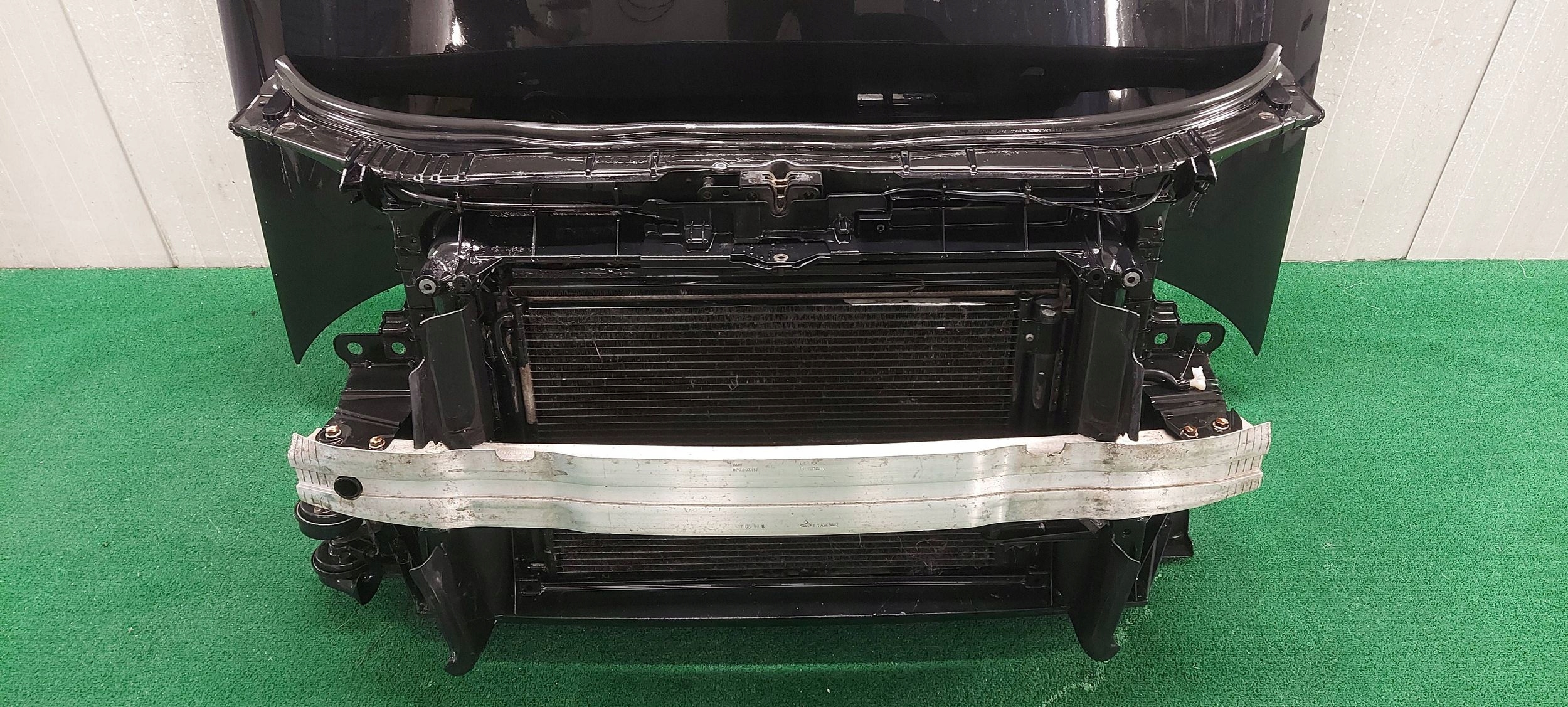 support panel for radiators complete AUDI A3 8P LIFT 08-13 1.9BLS