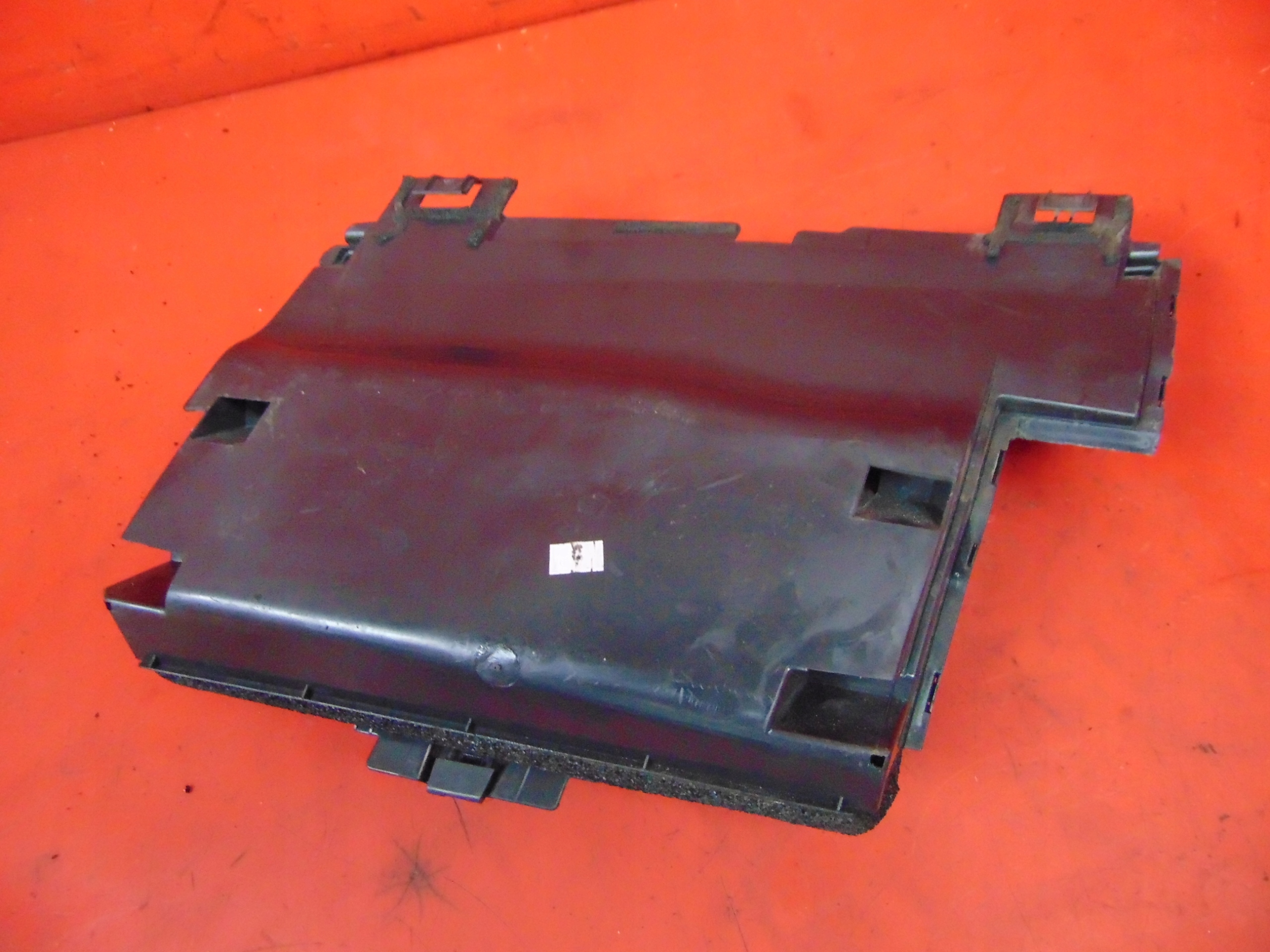TOYOTA YARIS 2 II 06- drain intake air EU