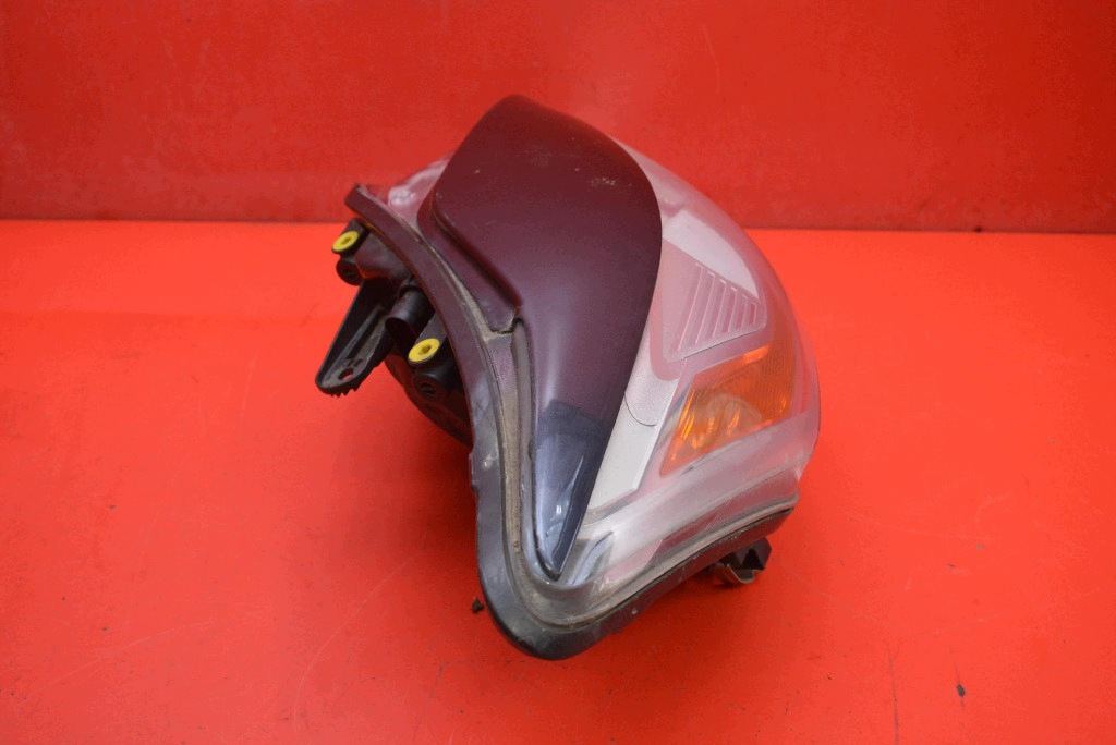 REFLEKTOR right light front EU 8V41-13W029-AE FORD KUGA MK1 08-13