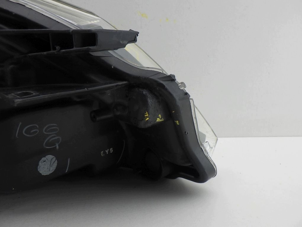 TOYOTA YARIS III LIFT LED 13- light front left