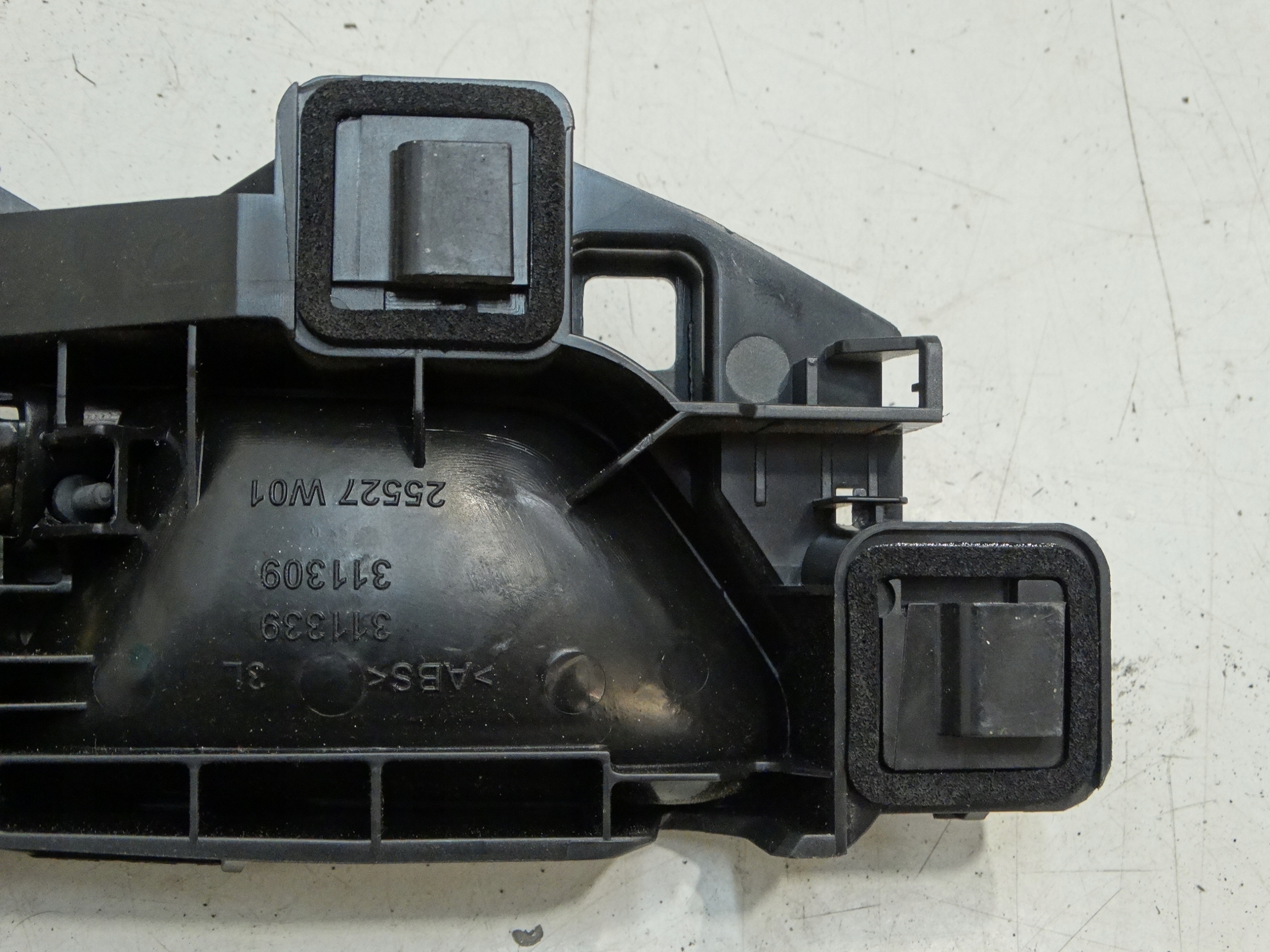 handle inner left rear part PEUGEOT 5008 II 23R. 98201563W