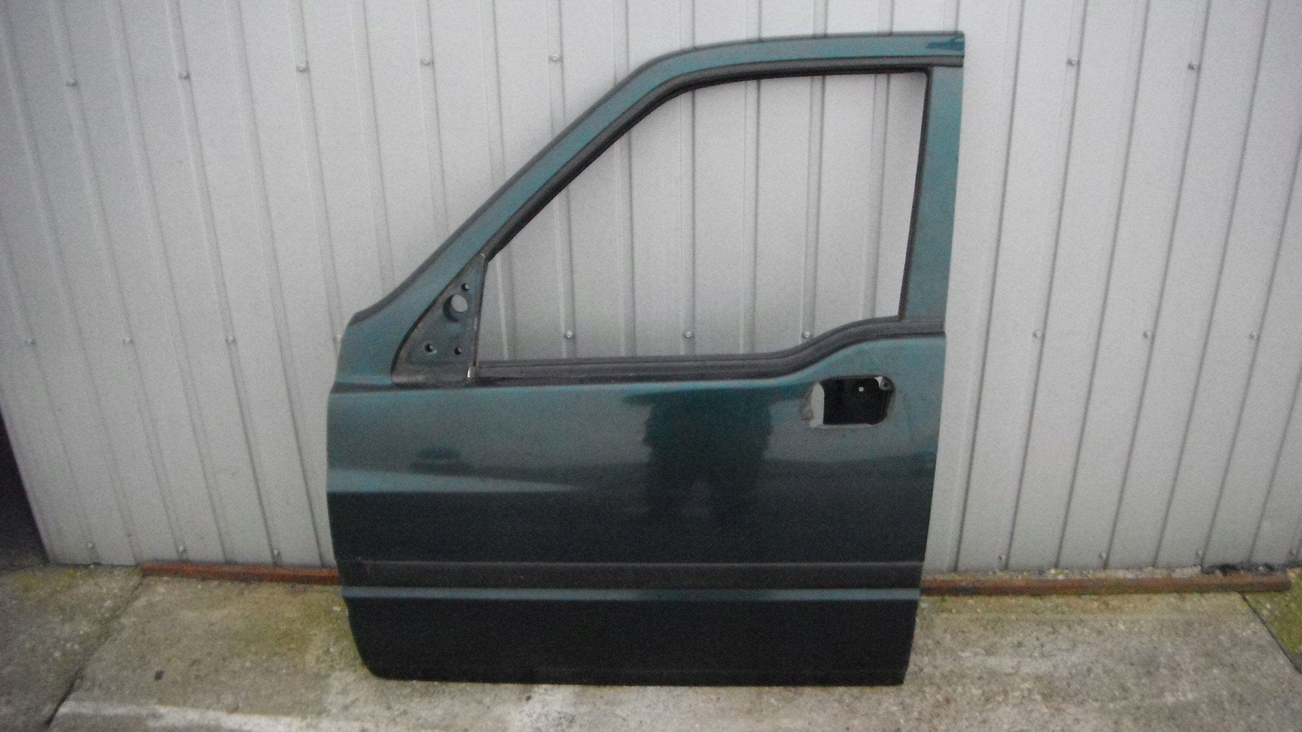 MUSSO 95-02 DRZWI LEWY PRZÓD