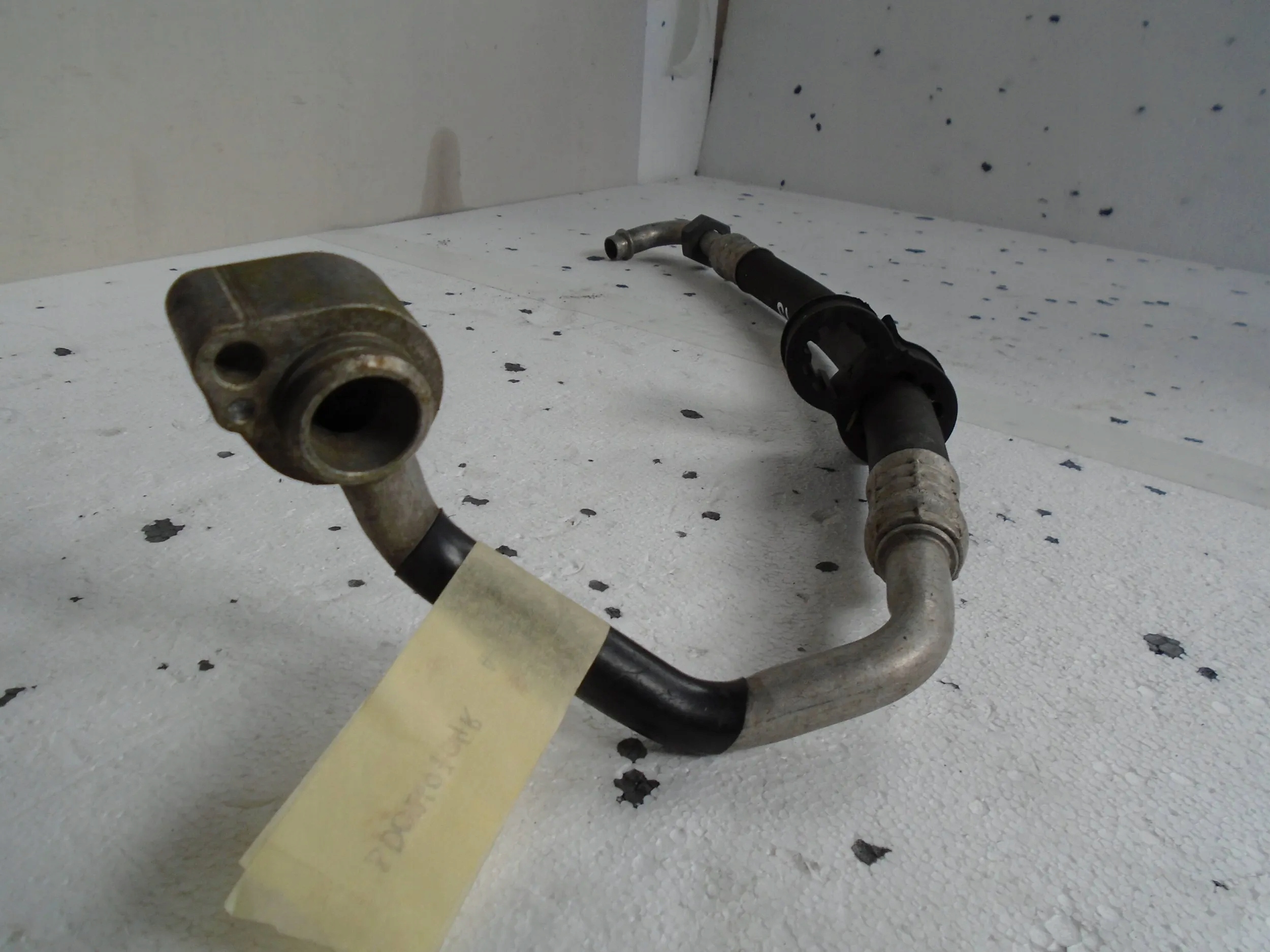 vedení klimatizaci 8D0260704R Audi A4 B5