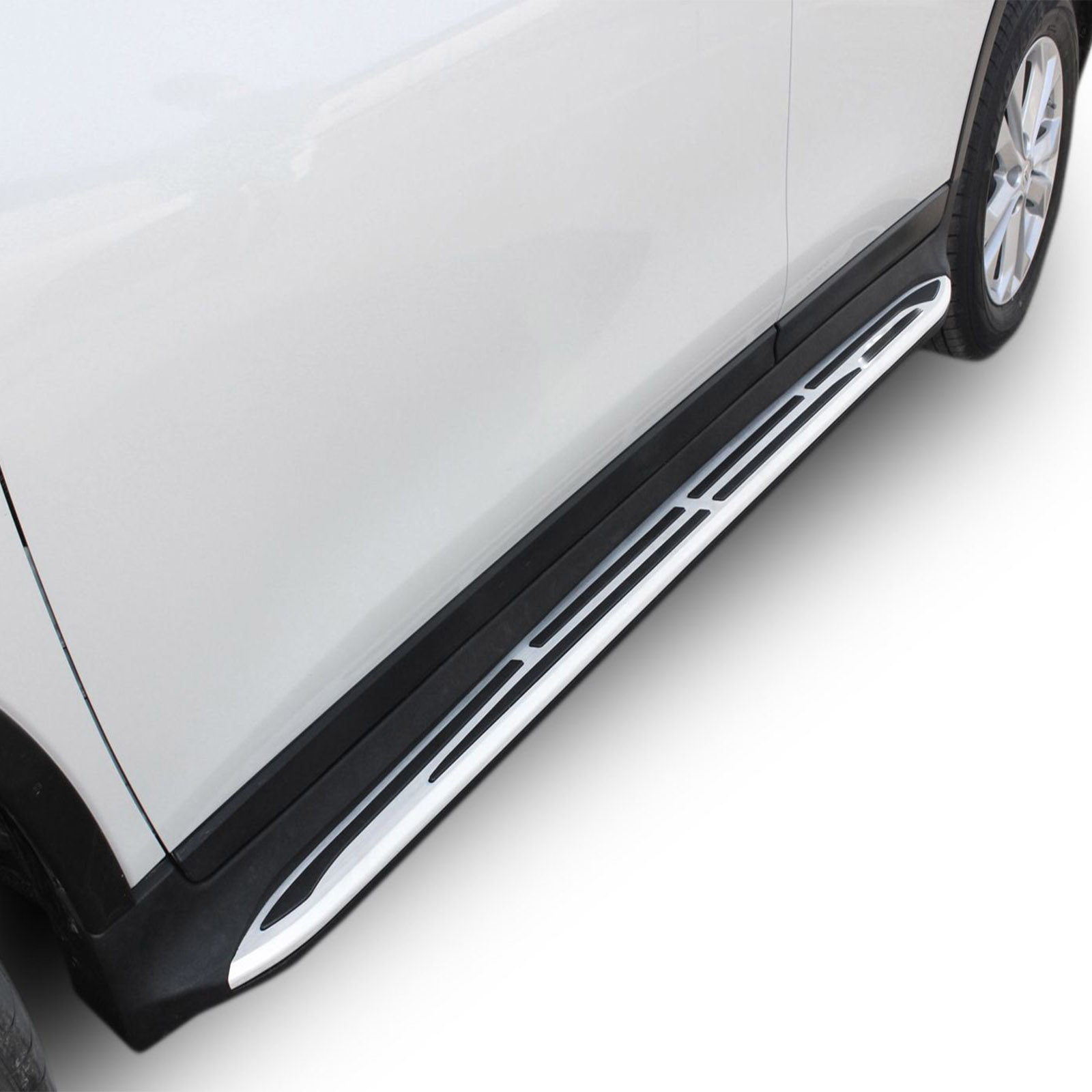 Progi Nissan X-Trail T32 od 2014 stopnie boczne Numer katalogowy producenta RB024AL