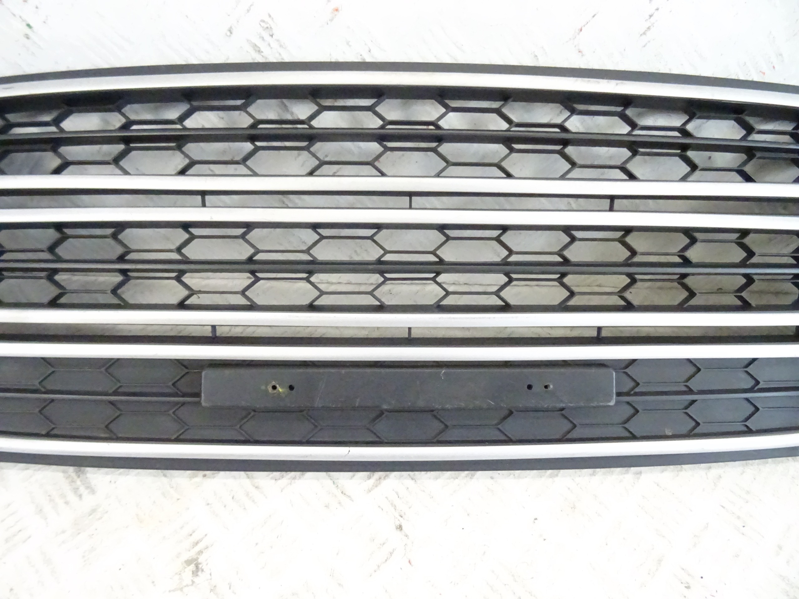 grill grille front FORD ECOSPORT MK2 CN15-17B968