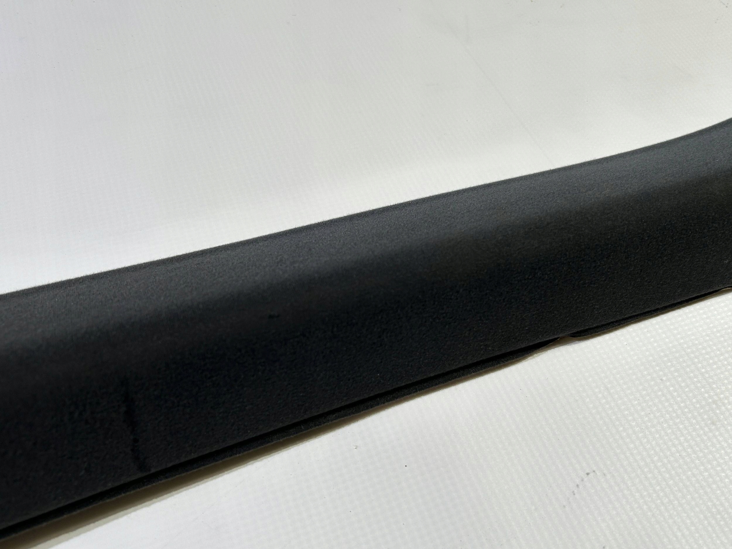 side cover panel slupka A left left Maserati Ghibli M157 2013