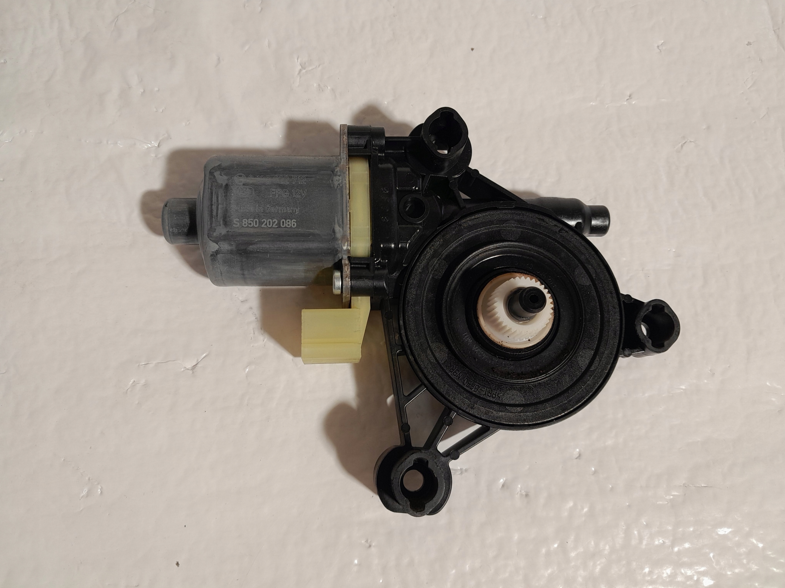 AUDI S3 8V mini motor windows right front 5Q0959802