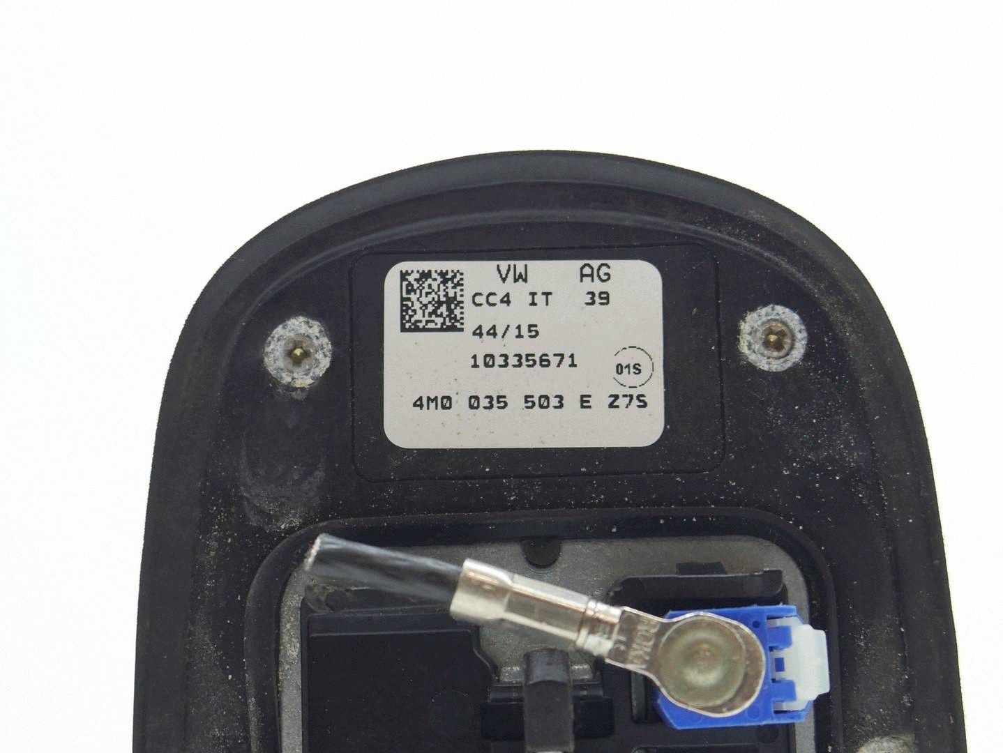 antenne dach radio GPS AUDI A4 B9 LZ7S LZ7S 4M0035503E