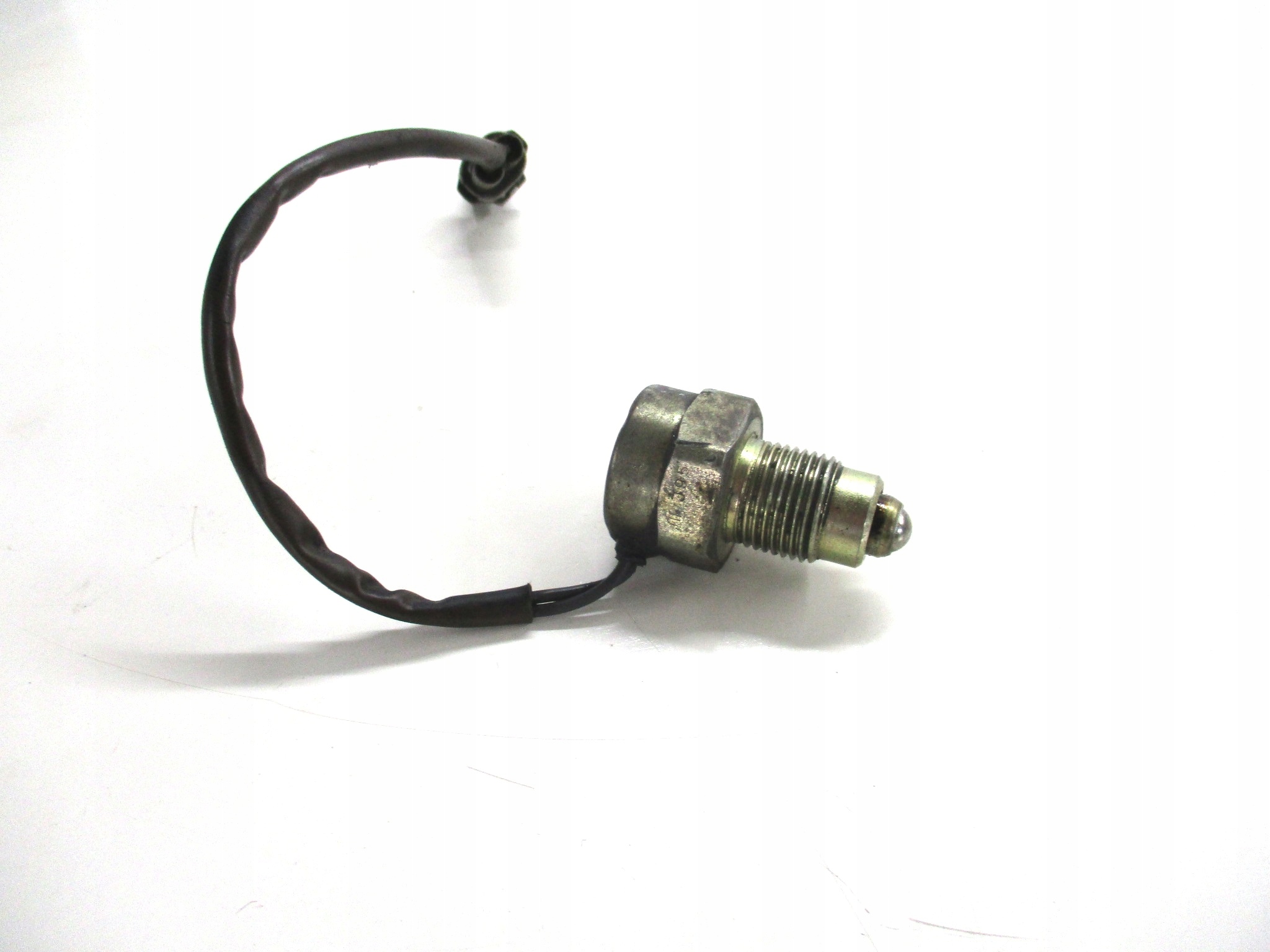 Toyota Hilux 2.4 D датчик заднего хода