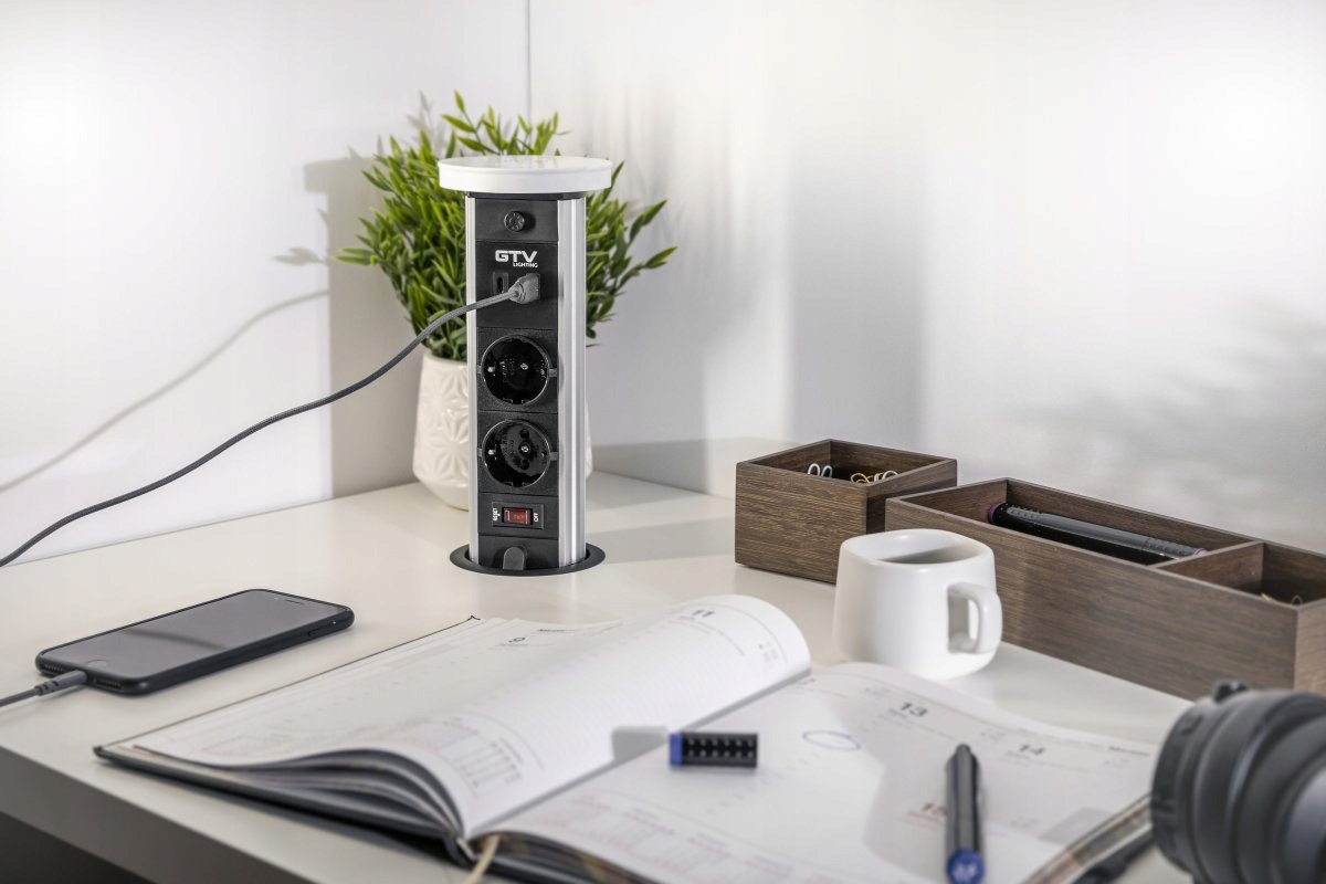 Zásuvka na dosku Camino 2x230V Usb A+c indukčné nabíjanie, biela