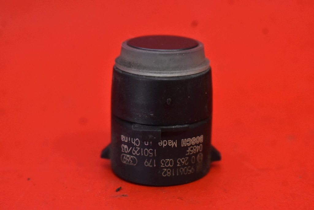 Sensor Parken heck PDC 95061182 OPEL MOKKA A 12-15