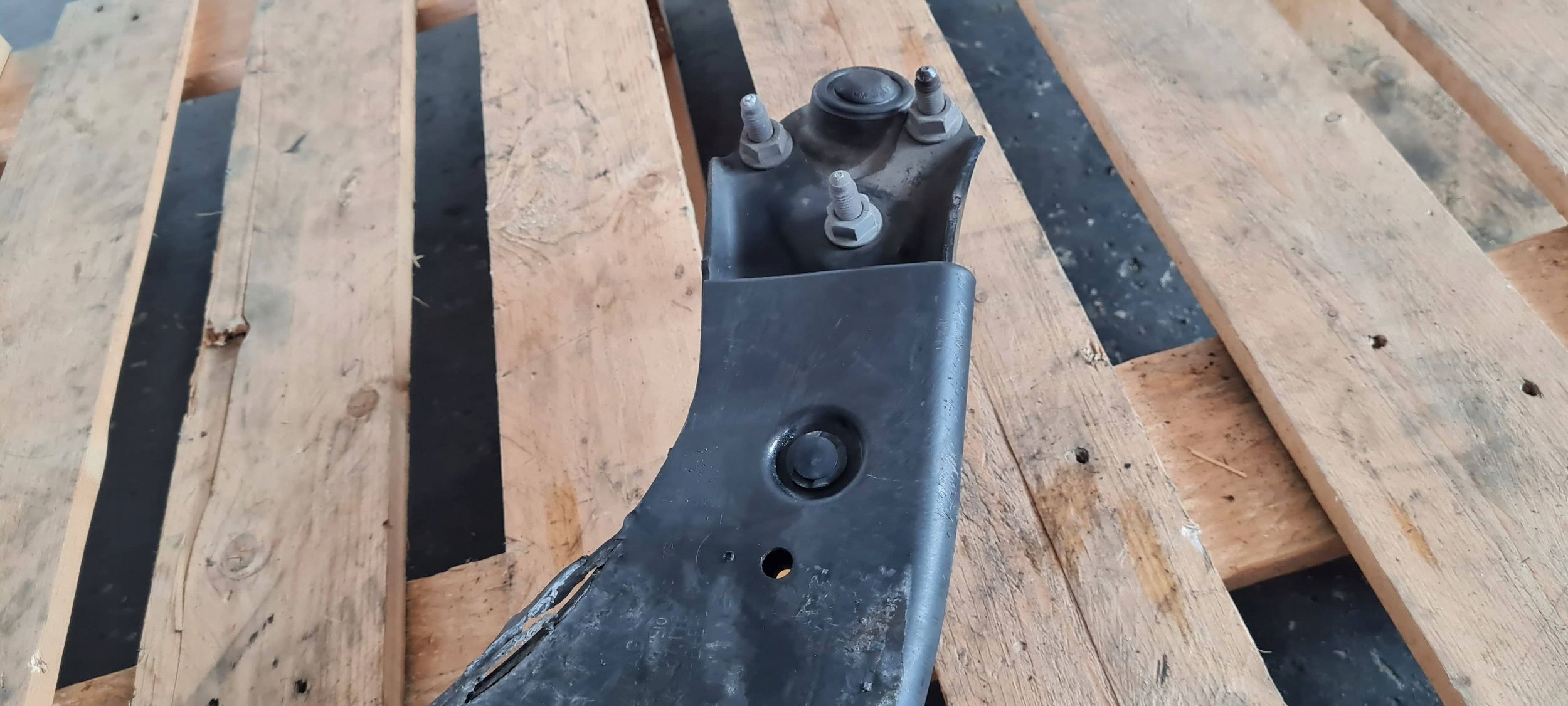 S3 8Y A3 LIFT arm right front front 25R 8Y0407152