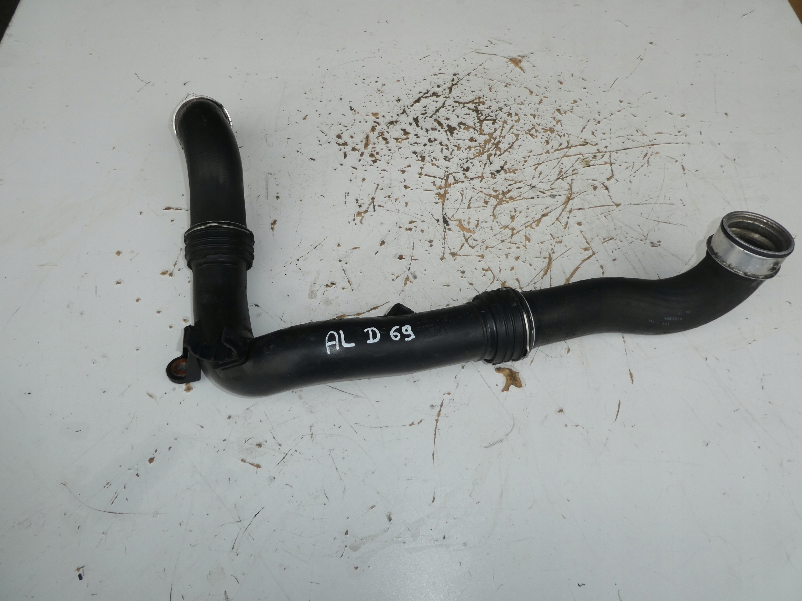 SCHLAUCH ROHR INTERCOOLER VW 2,0 TDI 1K0145762L