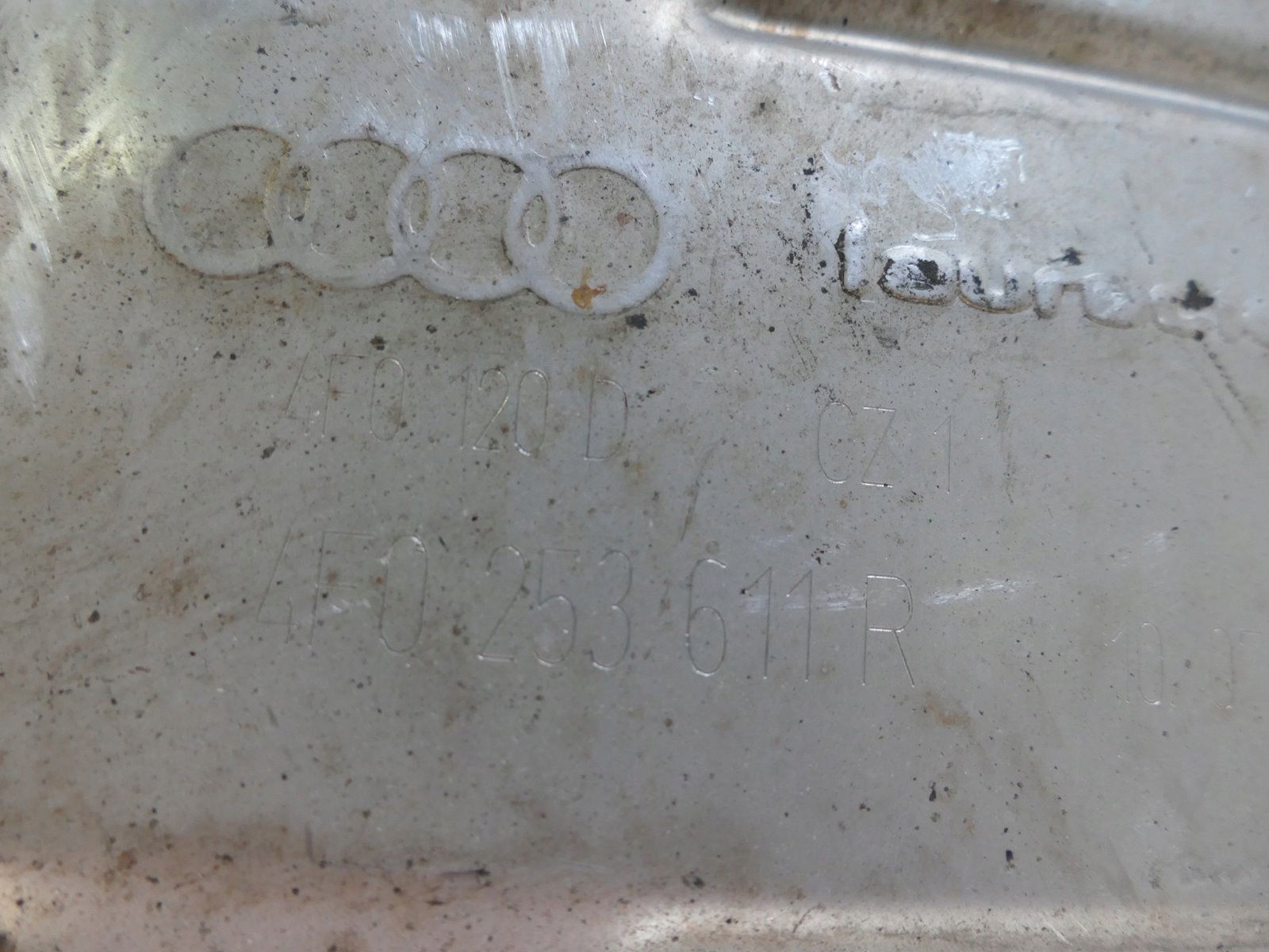 AUDI A8 D3 3.0 TDI TLUMIK KONCOWY exhaust pipe left