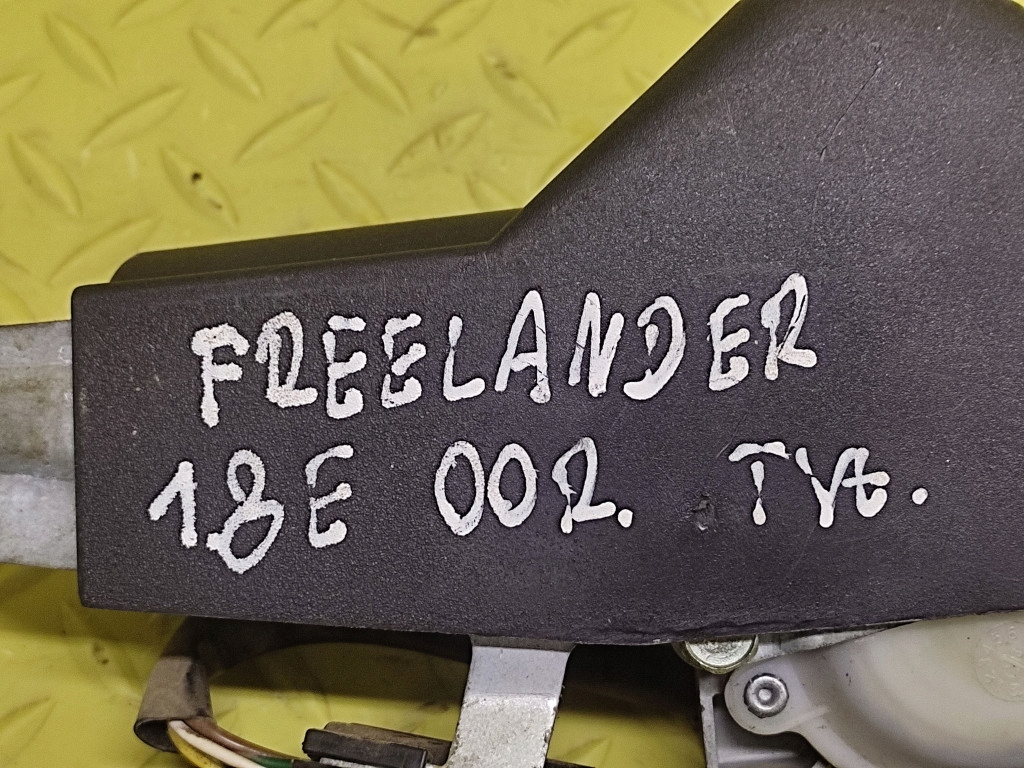 LAND ROVER FREELANDER motor ablaktörlők far DLB101621