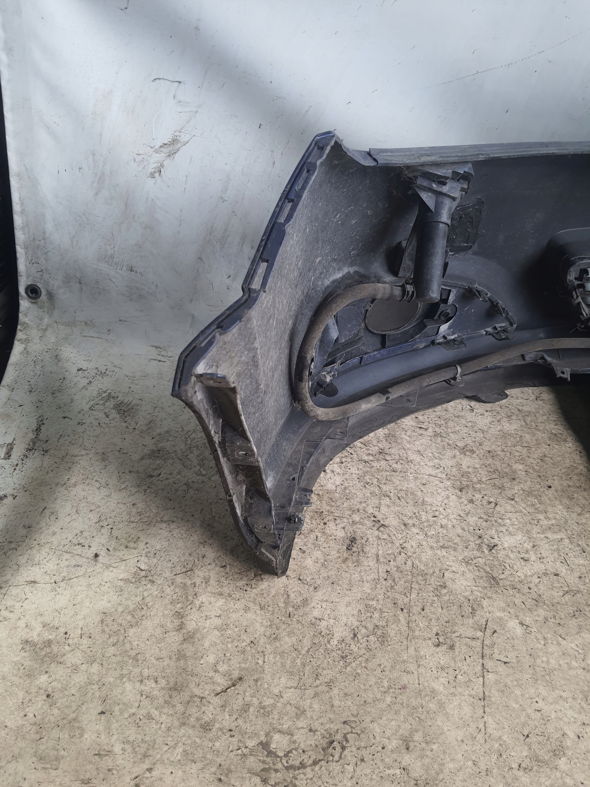 OPEL ASTRA III GTC 04-13 bumper + XENON