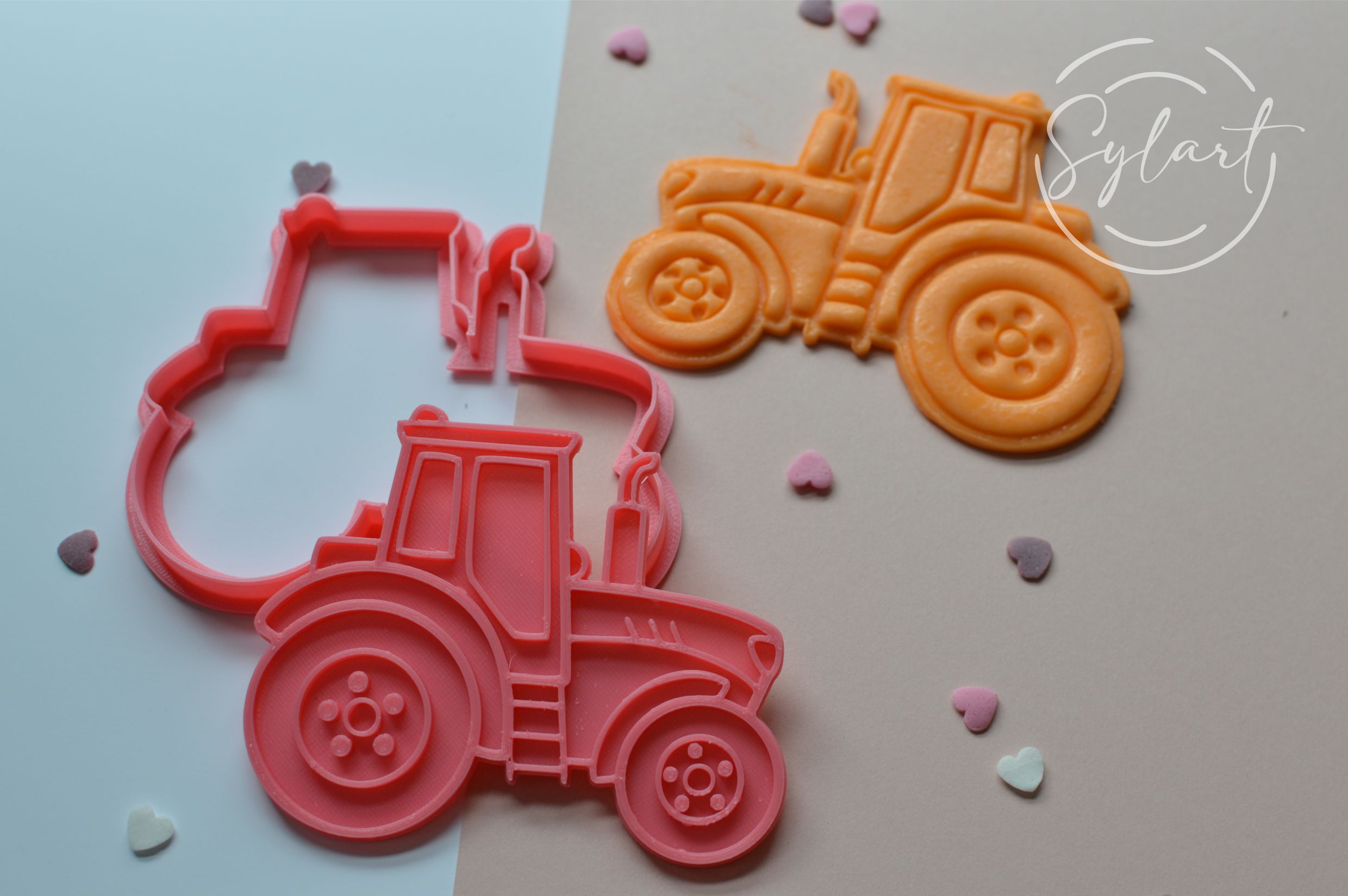 

Foremka wykrawacz do ciastek masy cukrowej Traktor