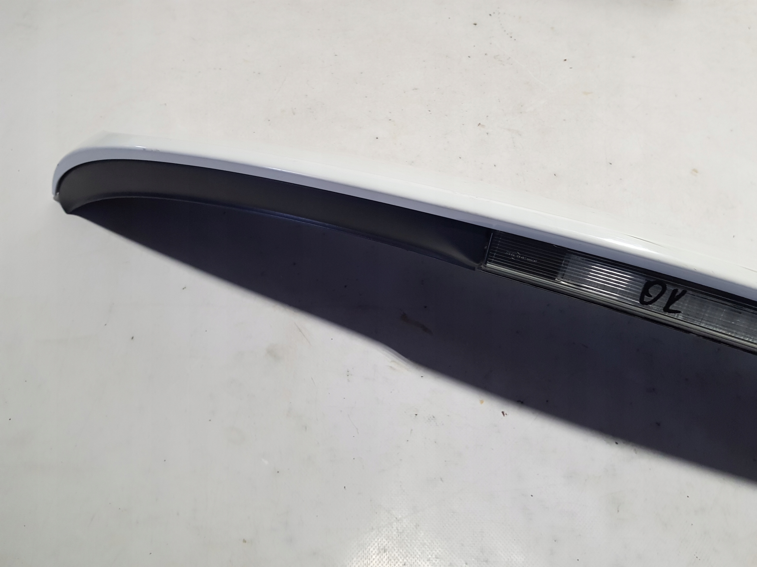 moulding cap bonnet boot LOTKA SPOILER RENAULT ZOE light STOP