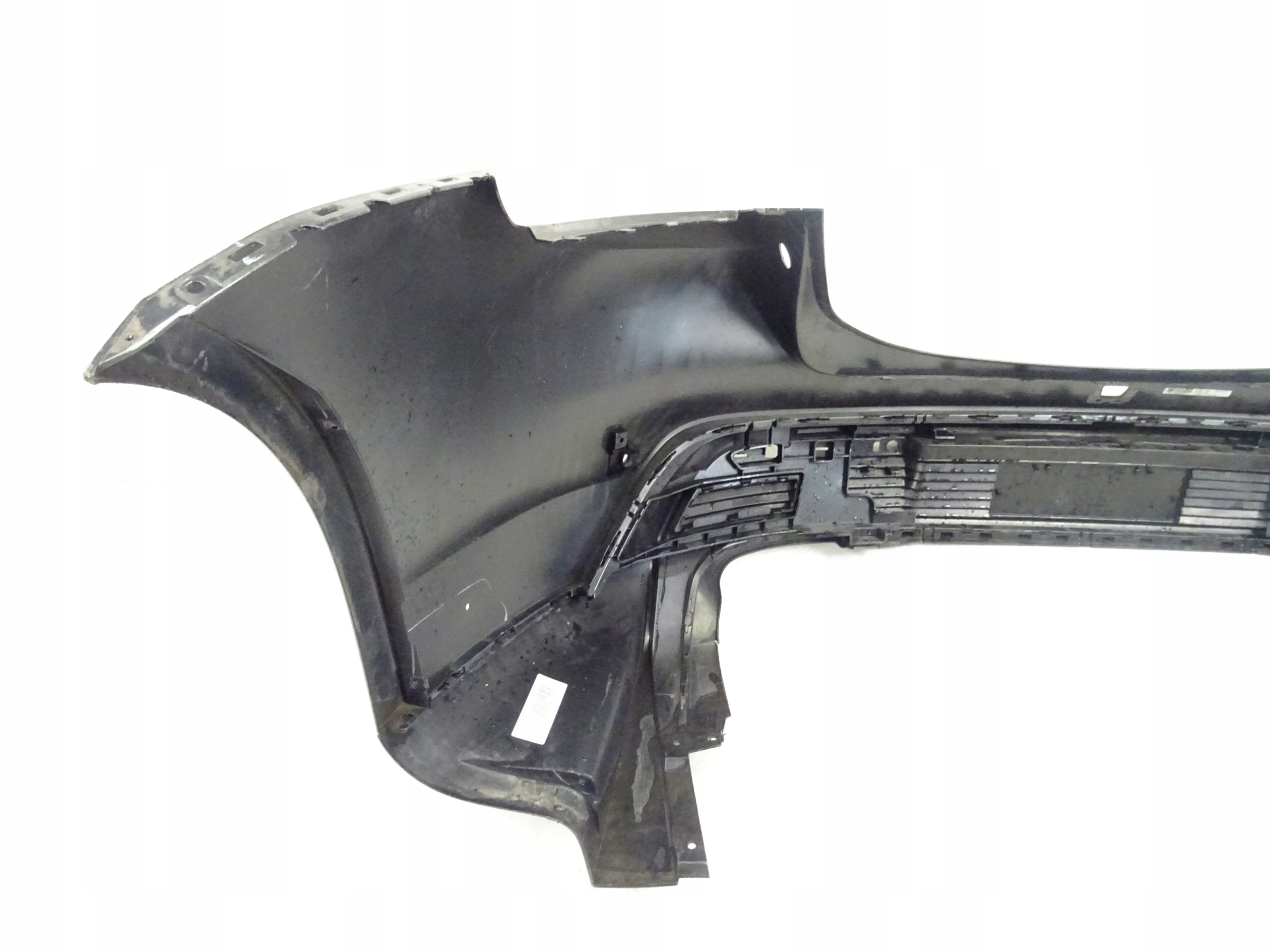 PORSCHE TAYCAN 9J0 bumper rear part tylnii