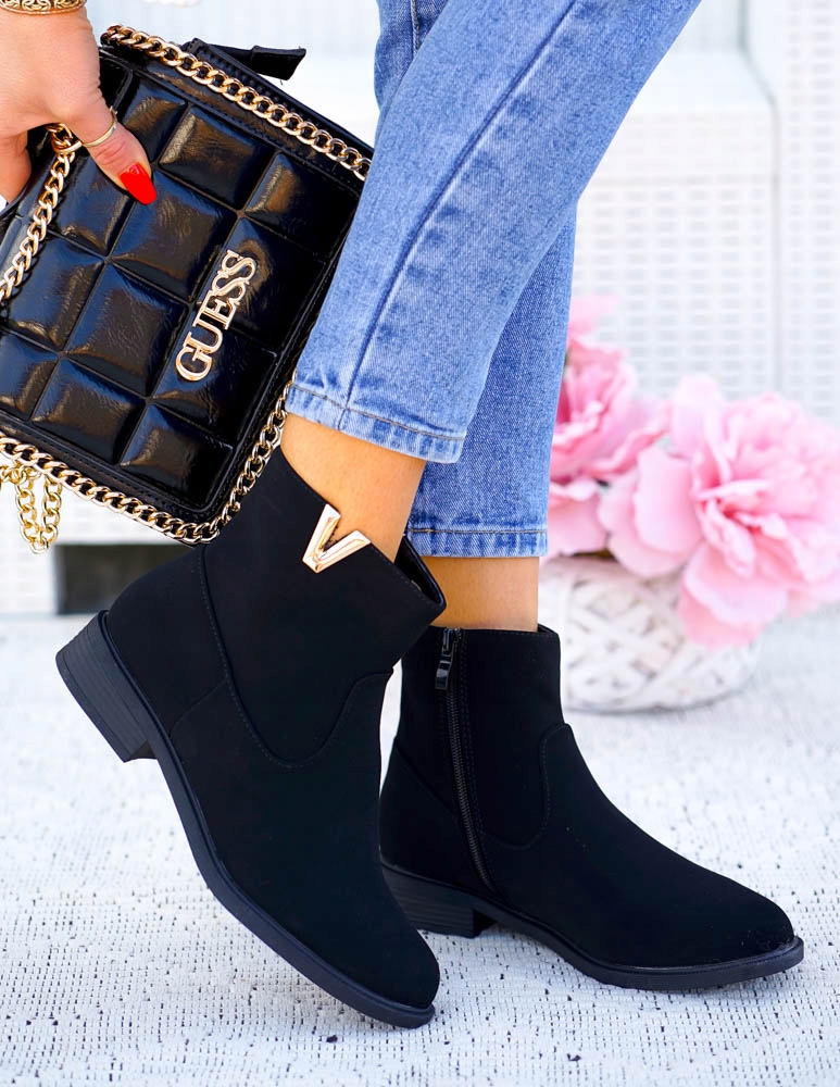 Klasyczne Zamszowe Botki Damskie Valentines 36 Długość wkładki 22.5 cm