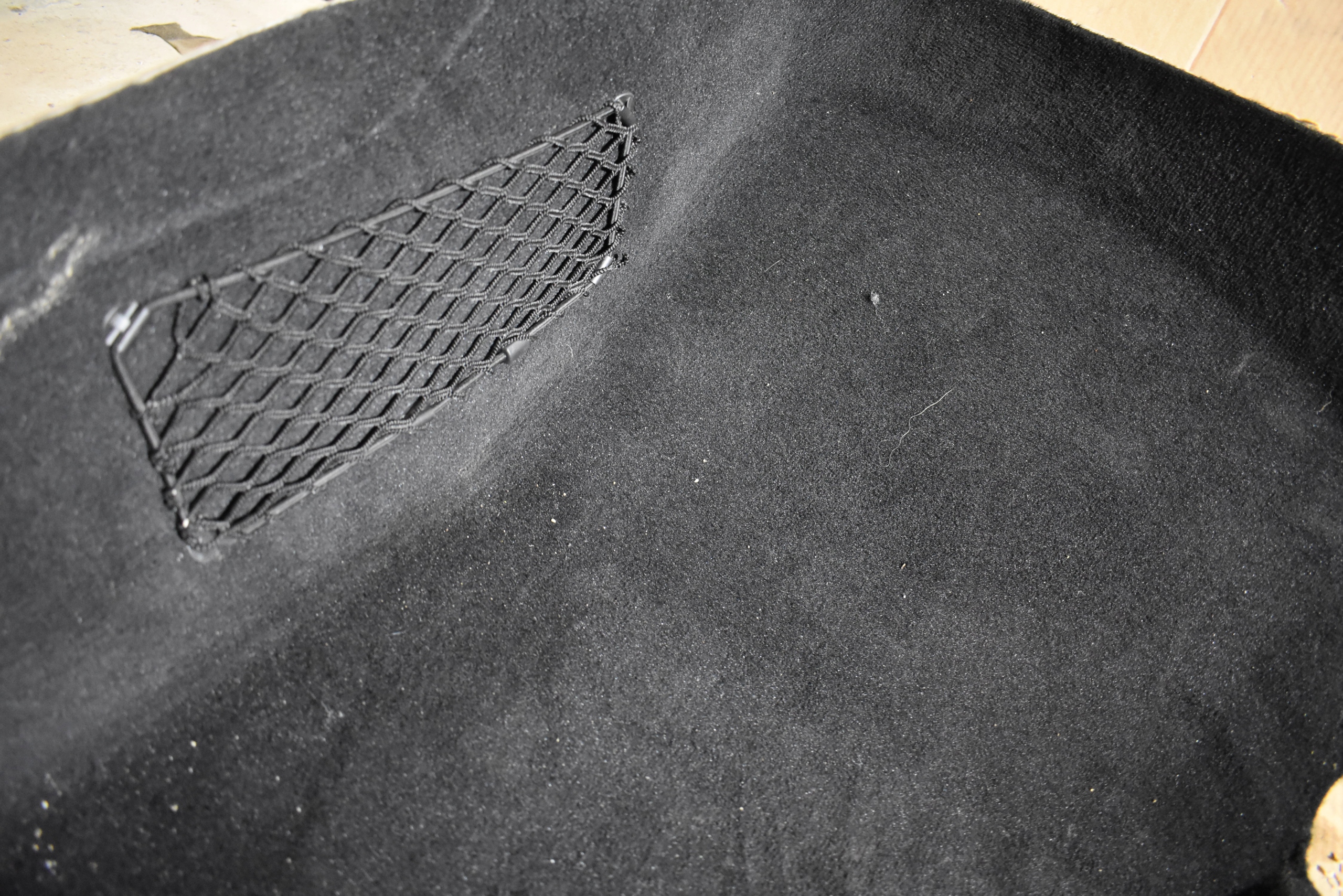 IDEALNY carpet front right MERCEDES W166 1