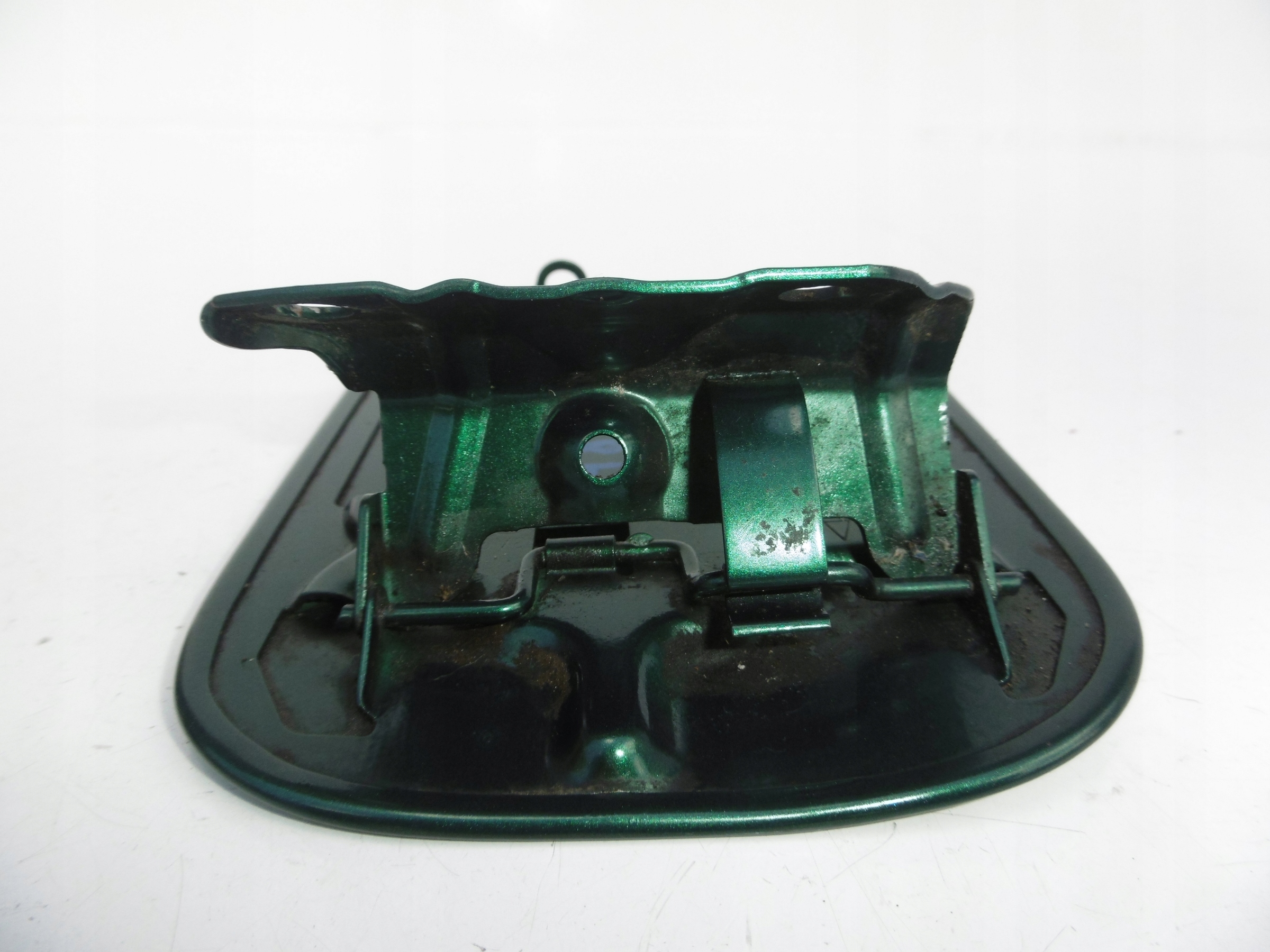 Tankklappe des Kraftstoffsbehälters LC6P VW PASSAT B4